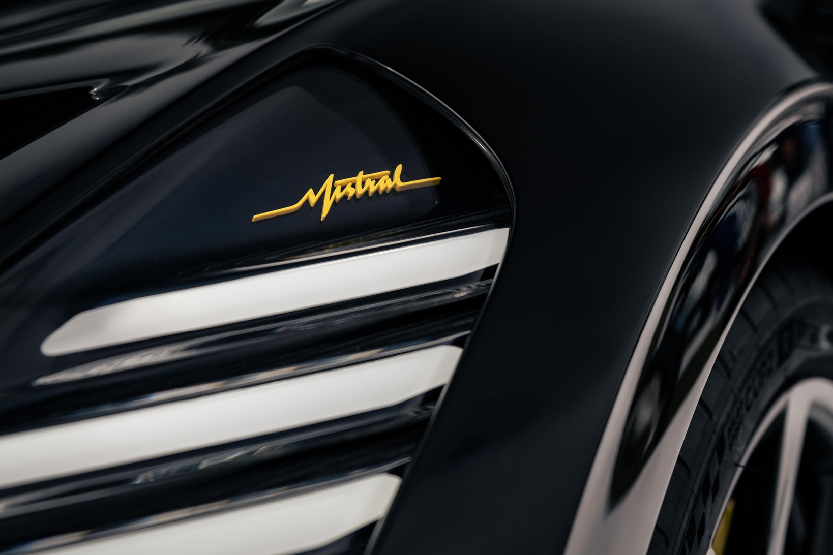 bugatti,  w16 mistral,  mistral,  bugatti w16 mistral,  the quail,  monterey car week,  veyron,  chiron,  divo,  Type 57,  La Voiture Noire,  Veyron Barchetta,  rimac,  sieu xe,  hypercar,  supercar,  megacar,  w16 anh 9