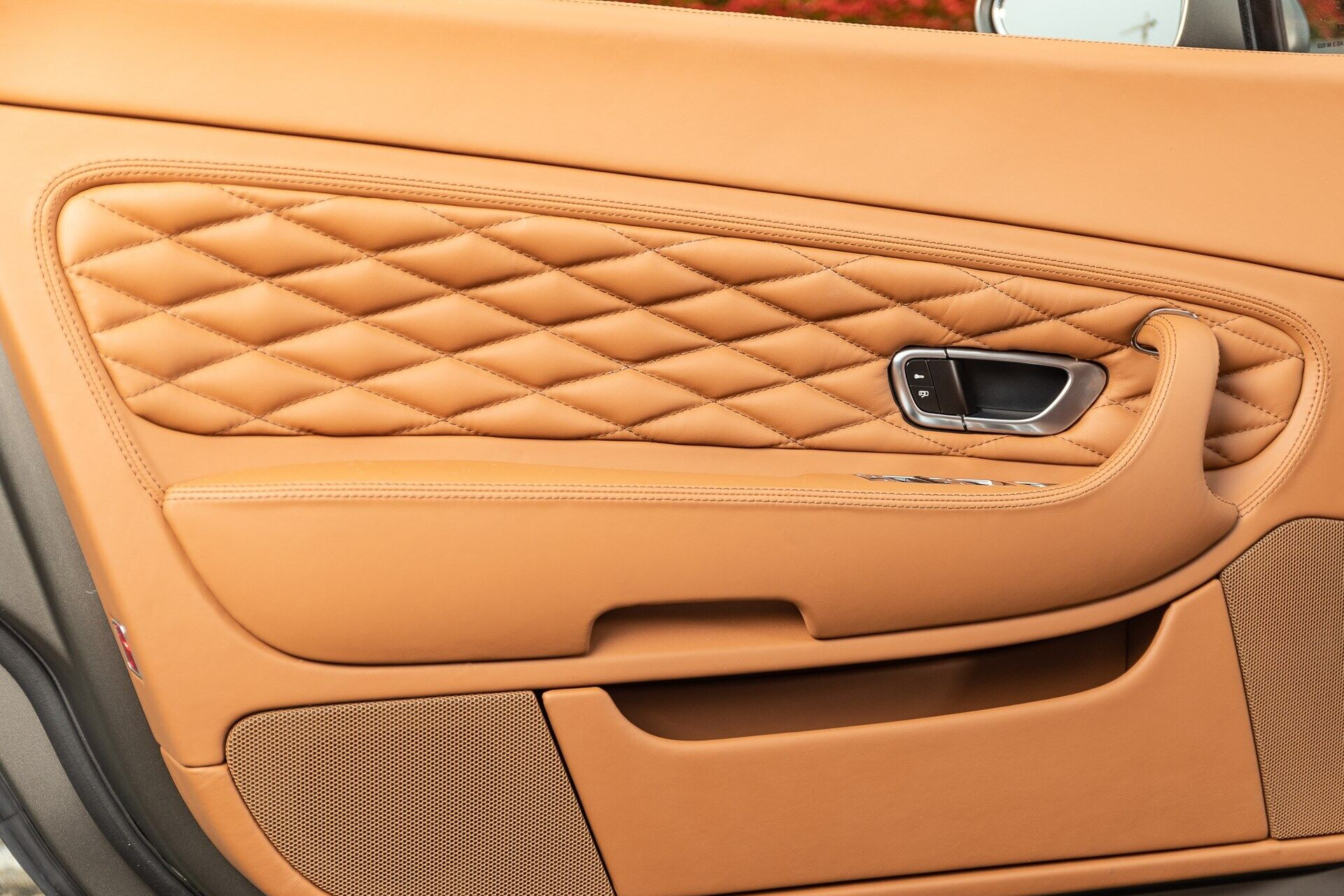 bentley,  continental gt,  bentley continental gt,  zagato,  xe độ,  rm sotheby's,  bentley zagato,  bentley continental gtz,  gtz,  continental gtz ảnh 12 bentley,  continental gt,  bentley continental gt,  zagato,  xe do,  rm sotheby's,  bentley zagato,  bentley continental gtz,  gtz,  continental gtz anh 12