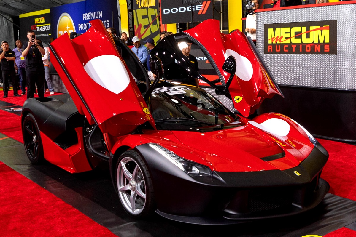 đấu giá,  monterey,  monterey car week,  rm sotheby,  rm sotheby's,  gooding,  Gooding & Company,  Mecum,  Broad Arrow,  Bonhams,  ferrari,  lamborghini,  bugatti,  mercedes,  siêu xe,  xe cổ ảnh 3 dau gia,  monterey,  monterey car week,  rm sotheby,  rm sotheby's,  gooding,  Gooding & Company,  Mecum,  Broad Arrow,  Bonhams,  ferrari,  lamborghini,  bugatti,  mercedes,  sieu xe,  xe co anh 3