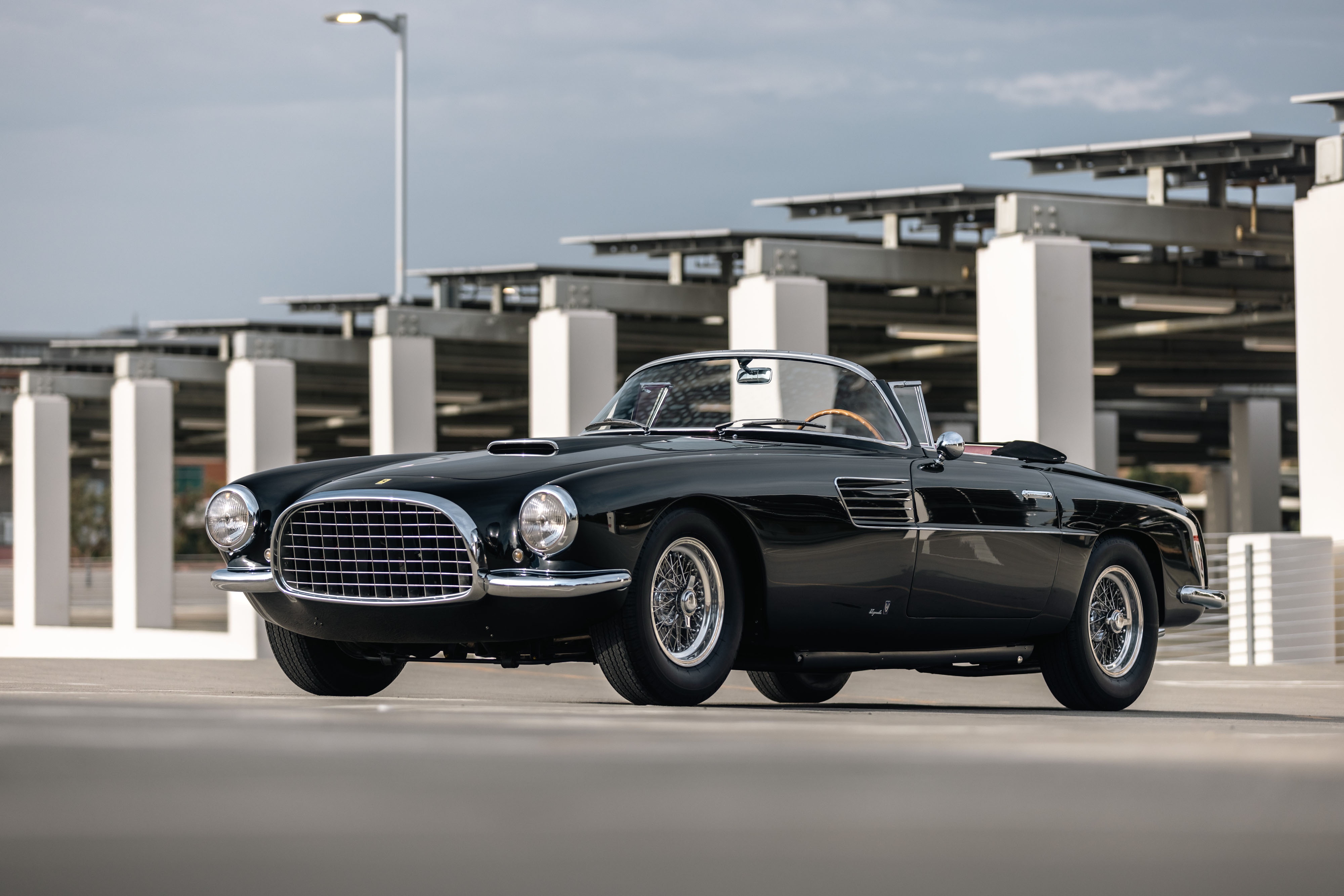 đấu giá,  monterey,  monterey car week,  rm sotheby,  rm sotheby's,  gooding,  Gooding & Company,  Mecum,  Broad Arrow,  Bonhams,  ferrari,  lamborghini,  bugatti,  mercedes,  siêu xe,  xe cổ ảnh 9 dau gia,  monterey,  monterey car week,  rm sotheby,  rm sotheby's,  gooding,  Gooding & Company,  Mecum,  Broad Arrow,  Bonhams,  ferrari,  lamborghini,  bugatti,  mercedes,  sieu xe,  xe co anh 9