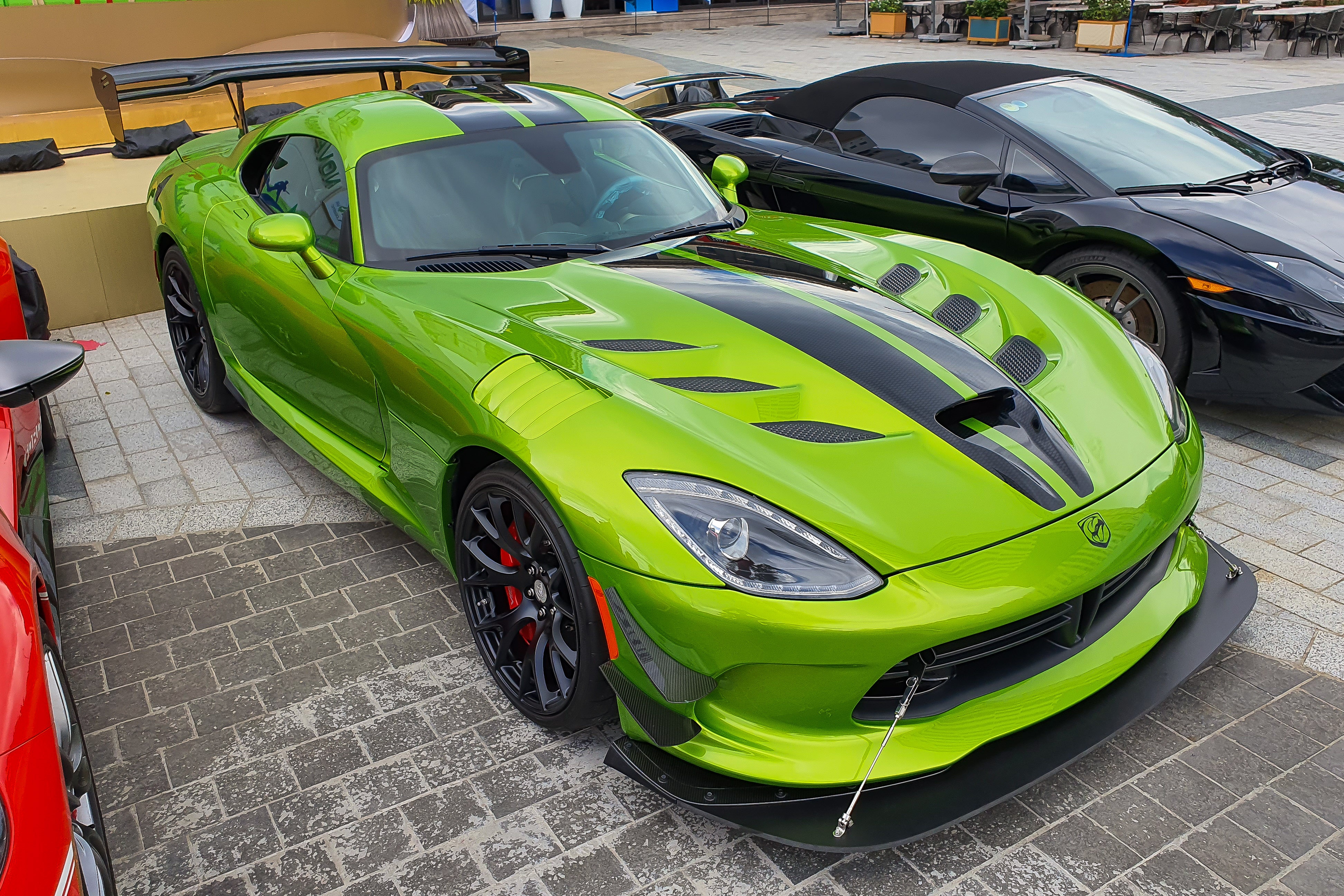 Chi tiet Dodge Viper ACR Snakeskin ACR Edition doc nhat Viet Nam hinh anh