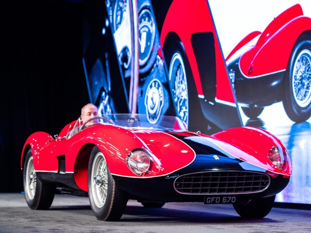đấu giá,  monterey,  monterey car week,  rm sotheby,  rm sotheby's,  gooding,  Gooding & Company,  Mecum,  Broad Arrow,  Bonhams,  ferrari,  lamborghini,  bugatti,  mercedes,  siêu xe,  xe cổ ảnh 5 dau gia,  monterey,  monterey car week,  rm sotheby,  rm sotheby's,  gooding,  Gooding & Company,  Mecum,  Broad Arrow,  Bonhams,  ferrari,  lamborghini,  bugatti,  mercedes,  sieu xe,  xe co anh 5