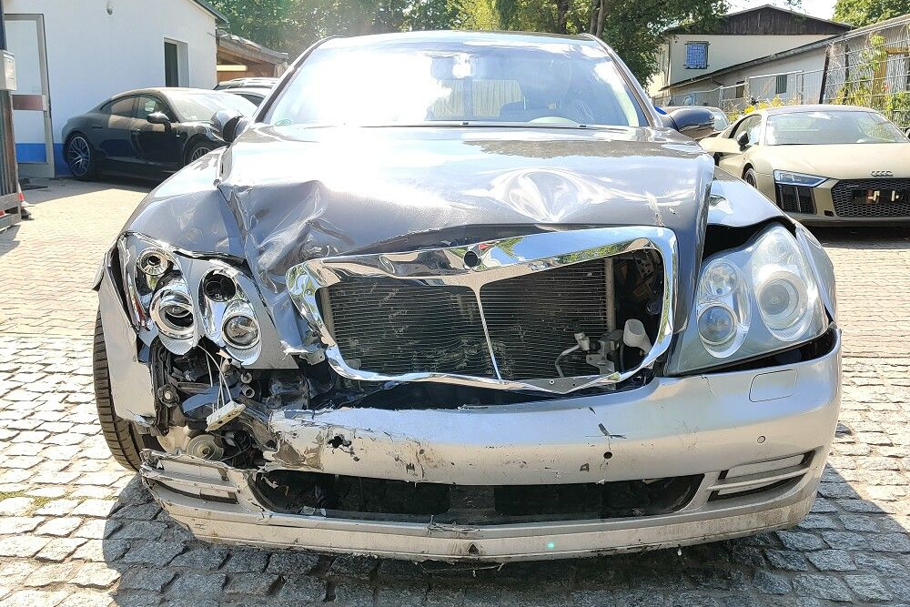 mercedes,  maybach,  maybach 62,  maybach 62s,  maybach 57,  mercedes-maybach,  pullman,  siêu xe,  xe siêu sang,  rolls-royce,  bentley ảnh 4 mercedes,  maybach,  maybach 62,  maybach 62s,  maybach 57,  mercedes-maybach,  pullman,  sieu xe,  xe sieu sang,  rolls-royce,  bentley anh 4