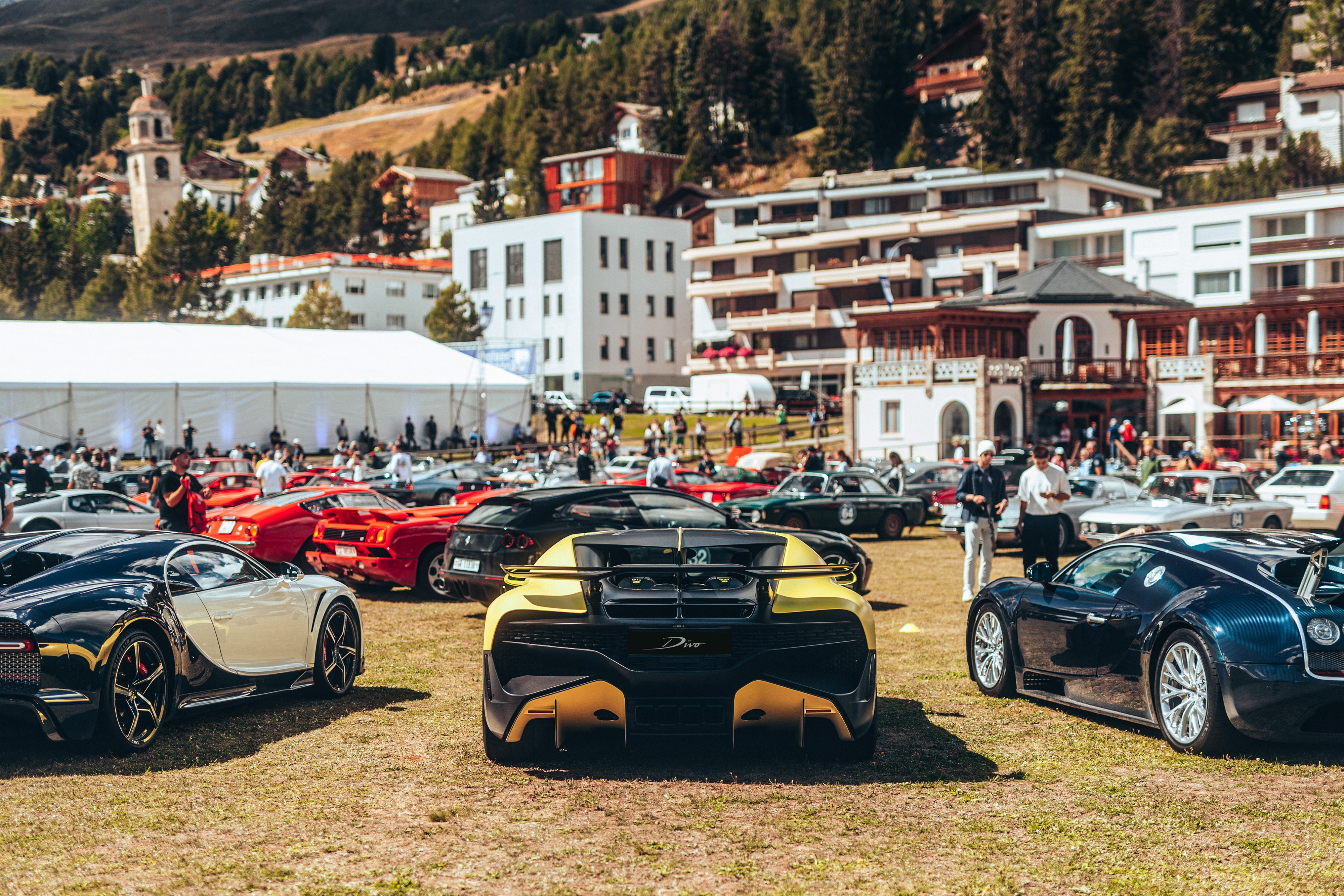 bugatti,  veyron,  chiron,  divo,  bolide,  La Voiture Noire,  Centodieci,  Divo,  Veyron Grand Sport,  Veyron Super Sport,  Chiron Super Sport,  EB110,  EB110 Super Sport,  Type 57SC Atalante,  Type 59 Sports,  Type 101,  Type 55,  Type 35,  Type 13,  Type 1 Prinetti Stucchi,  rimac,  bugatti-rimac anh 3
