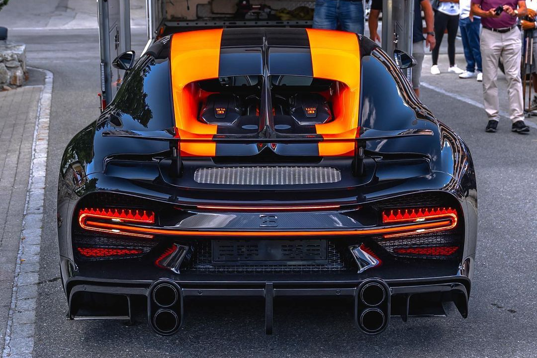 bugatti,  veyron,  chiron,  divo,  bolide,  La Voiture Noire,  Centodieci,  Divo,  Veyron Grand Sport,  Veyron Super Sport,  Chiron Super Sport,  EB110,  EB110 Super Sport,  Type 57SC Atalante,  Type 59 Sports,  Type 101,  Type 55,  Type 35,  Type 13,  Type 1 Prinetti Stucchi,  rimac,  bugatti-rimac anh 9