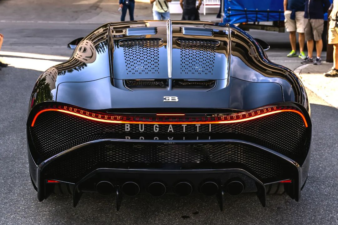 bugatti,  veyron,  chiron,  divo,  bolide,  La Voiture Noire,  Centodieci,  Divo,  Veyron Grand Sport,  Veyron Super Sport,  Chiron Super Sport,  EB110,  EB110 Super Sport,  Type 57SC Atalante,  Type 59 Sports,  Type 101,  Type 55,  Type 35,  Type 13,  Type 1 Prinetti Stucchi,  rimac,  bugatti-rimac anh 5