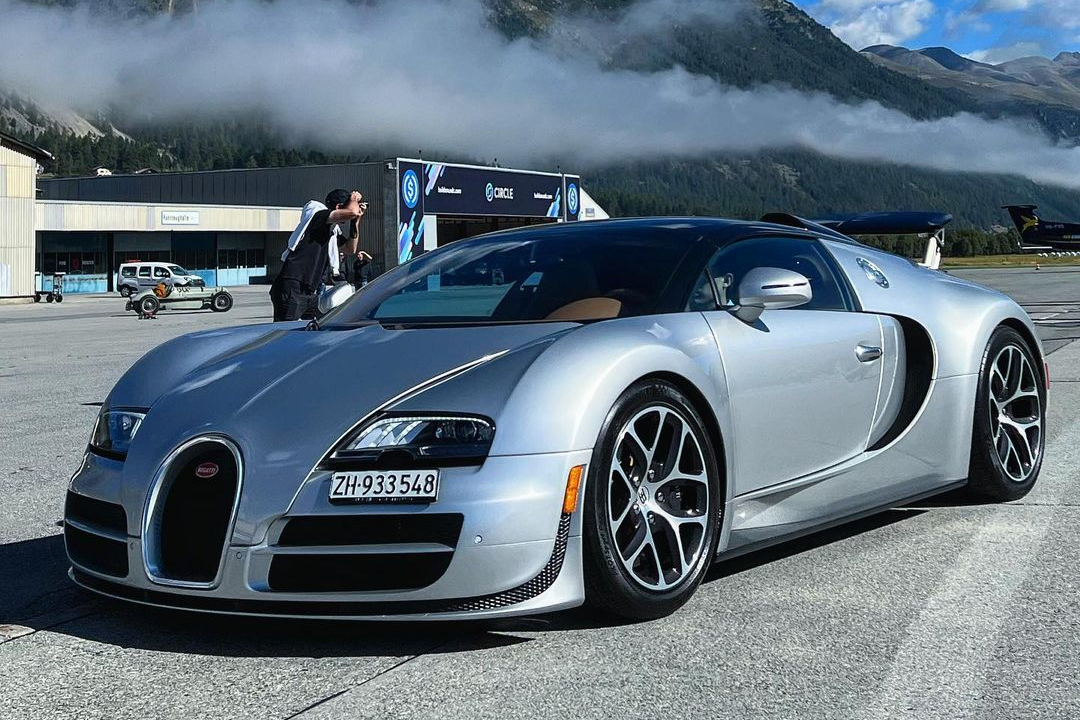 Bugatti se chia tay dong co W16 hinh anh