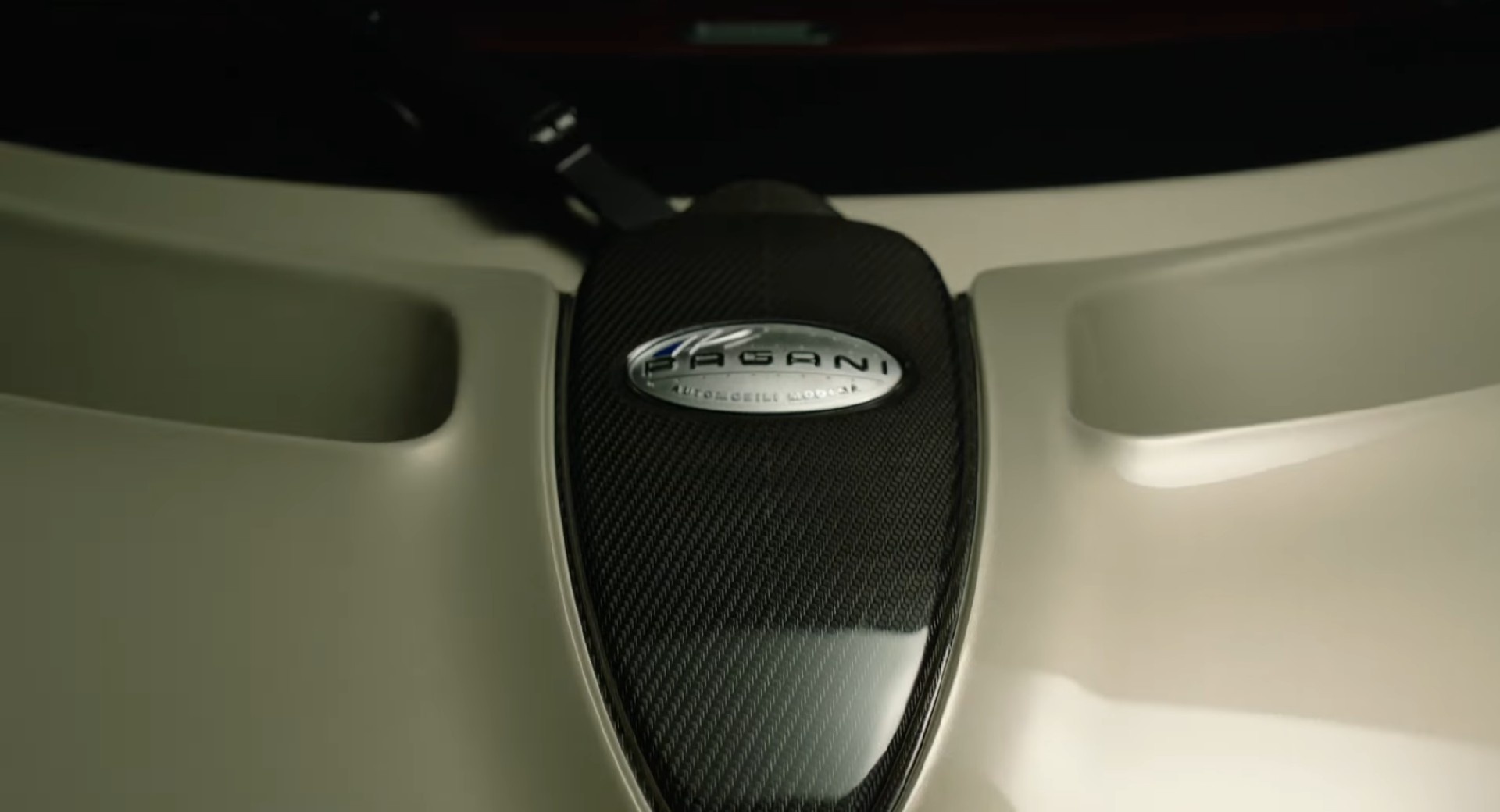 pagani,  c10,  pagani c10,  huayra,  pagani huayra,  zonda,  pagani zonda,  pagani codalunga,  codalunga,  amg,  pham tran nhat minh,  minh nhua,  sieu xe,  hypercar anh 4