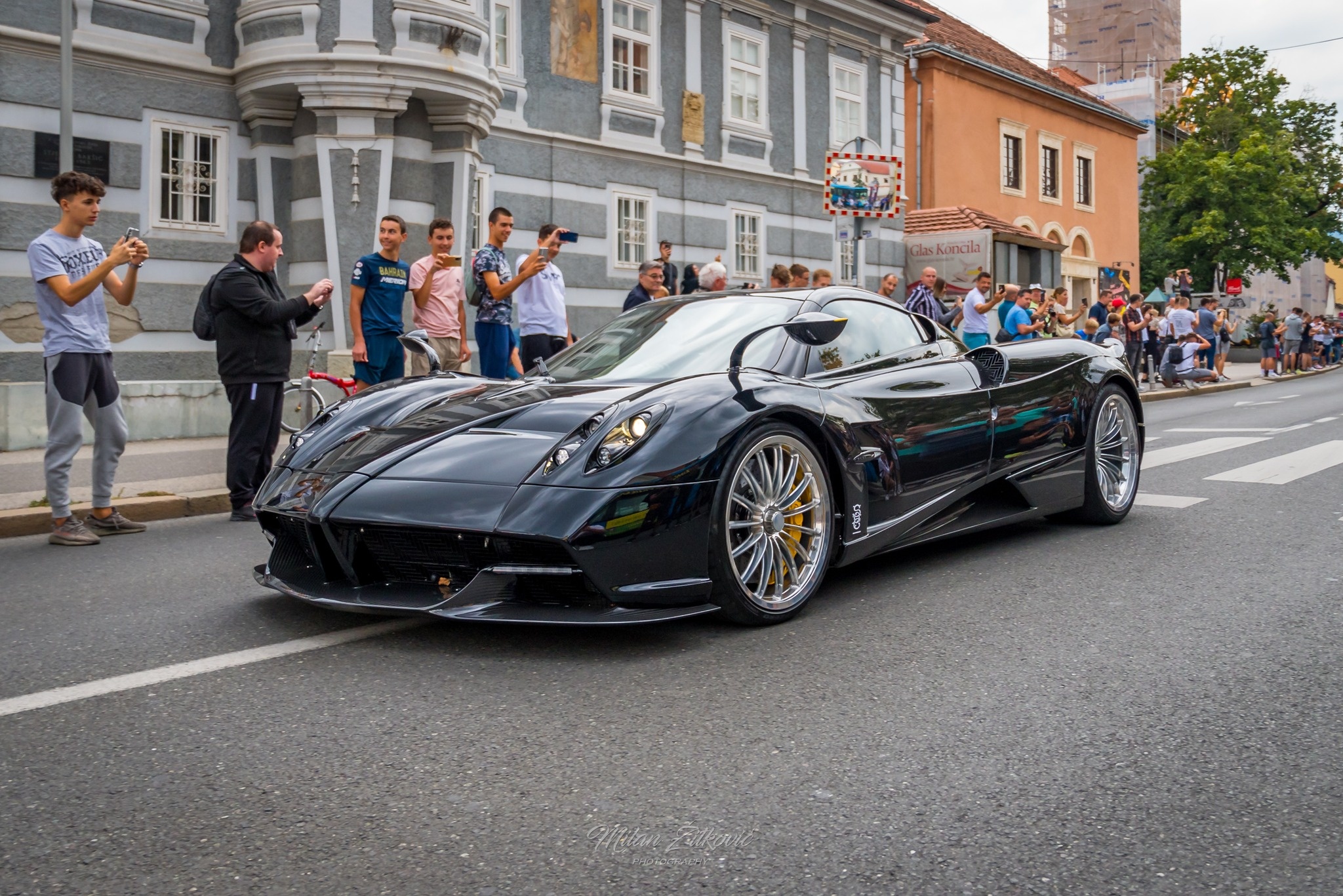 Supercar Owners Circle,  sieu xe,  hypercar,  bugatti,  chiron,  divo,  veyron,  chiron pur sport,  chiron sport,  Passione Engadina,  La Voiture Noire,  Centodieci,  Chiron Super Sport,  Chiron Super Sport 300+,  Chiron L’Ebe,  Veyron 16.4 Grand Sport,  Vitesse,  Koenigsegg,  CC8S,  regera,  pagani,  zonda,   Zonda Cinque,  Huayra R,  huayra,  huayra bc,  Zonda HP Barchetta,  Ferrari LaFerrari,  Porsche 918 Spyder,  McLaren P1,  senna,  elva,  ferrari 812,  599,  599 gto,  f12,  f12tdf,  lamborghini,  aventador,  countach,  diablo,  sf90,  sf90 stradale,  Apollo Intensa Emozione,  Apollo EVO,  Zenvo TSR-S anh 22