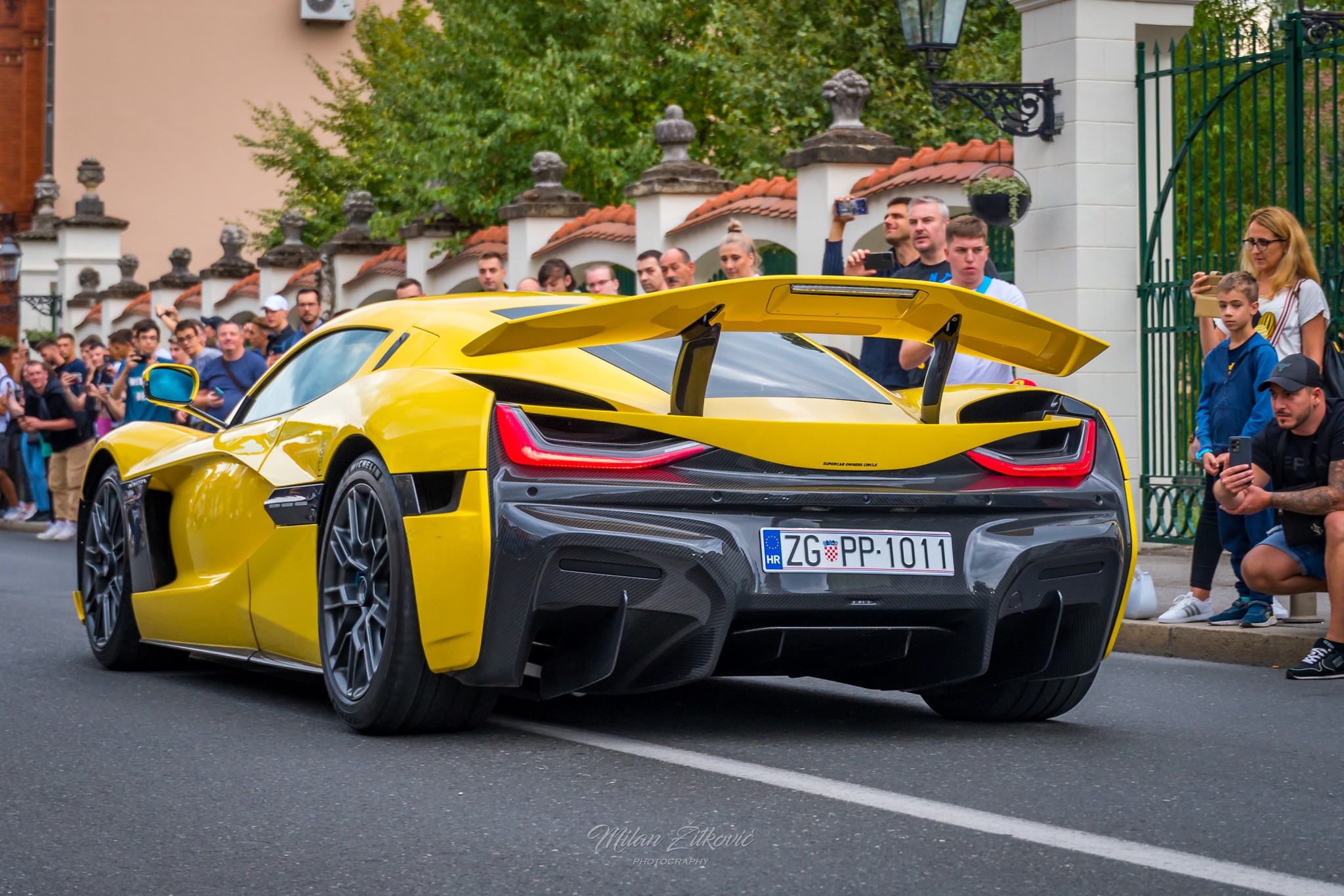Supercar Owners Circle,  sieu xe,  hypercar,  bugatti,  chiron,  divo,  veyron,  chiron pur sport,  chiron sport,  Passione Engadina,  La Voiture Noire,  Centodieci,  Chiron Super Sport,  Chiron Super Sport 300+,  Chiron L’Ebe,  Veyron 16.4 Grand Sport,  Vitesse,  Koenigsegg,  CC8S,  regera,  pagani,  zonda,   Zonda Cinque,  Huayra R,  huayra,  huayra bc,  Zonda HP Barchetta,  Ferrari LaFerrari,  Porsche 918 Spyder,  McLaren P1,  senna,  elva,  ferrari 812,  599,  599 gto,  f12,  f12tdf,  lamborghini,  aventador,  countach,  diablo,  sf90,  sf90 stradale,  Apollo Intensa Emozione,  Apollo EVO,  Zenvo TSR-S anh 44