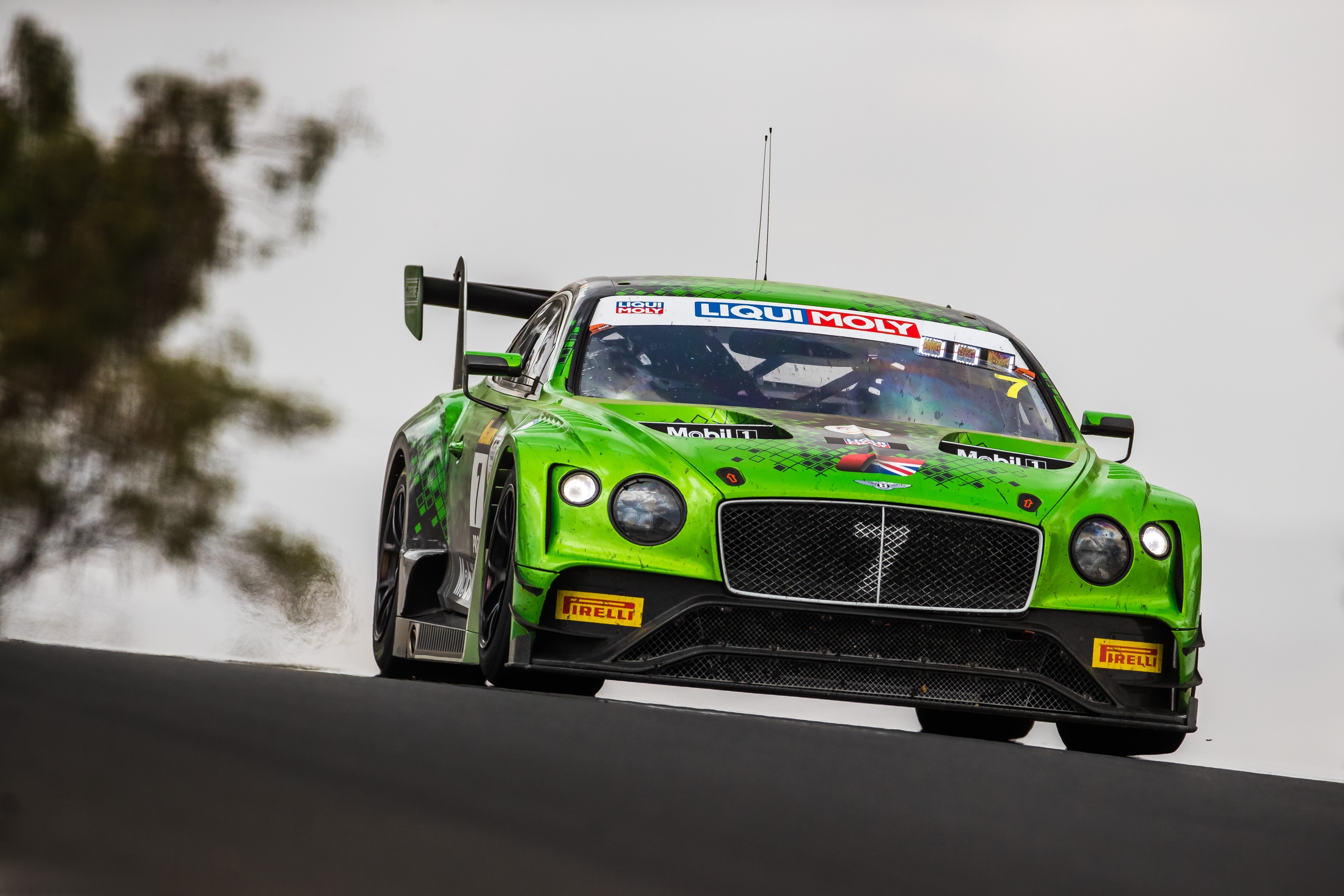 bentley, continental, gt3, gt s, continental gt, continental gt s, mulliner, bentley mulliner, Bathurst, Bathurst 12 Hour, continental gt3, siêu xe, xe thể thao, xe đua, phiên bản đặc biệt, rolls-royce, maybach, mercedes ảnh 4 bentley, continental, gt3, gt s, continental gt, continental gt s, mulliner, bentley mulliner, Bathurst, Bathurst 12 Hour, continental gt3, sieu xe, xe the thao, xe dua, phien ban dac biet, rolls-royce, maybach, mercedes anh 4