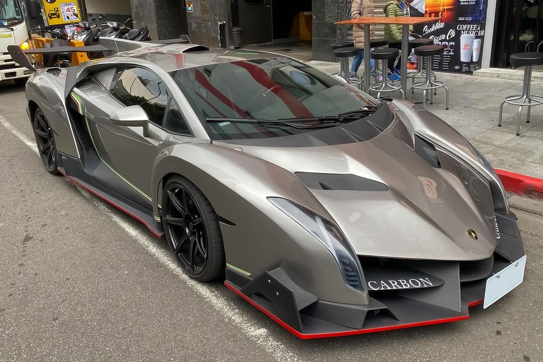 lamborghini,  veneno,  veneno roadster,  aventador,  huracan,  urus,  gallardo,  murcielago,  dai loan,  dai bac,  sieu xe,  xe do,  replica anh 10