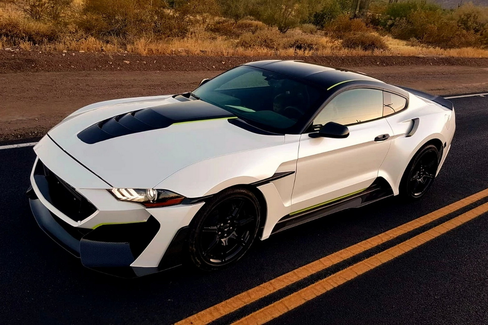 ford,  ford mustang,  mustang,  mustang the he moi,  xe co bap,  xe co bap my,  asira,  asira design,  xe do,  camaro,  dodge,  chevrolet,  charger,  challenger anh 7