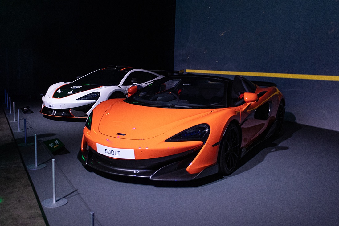 mclaren,  singapore,  f1,  dua xe f1,  cong thuc 1,  570s,  600lt,  620r,  650s,  675lt,  720s,  senna,  sabre,  speedtail,  elva,  artura,  slr,  mso,  lamborghini,  ferrari,  sieu xe anh 19