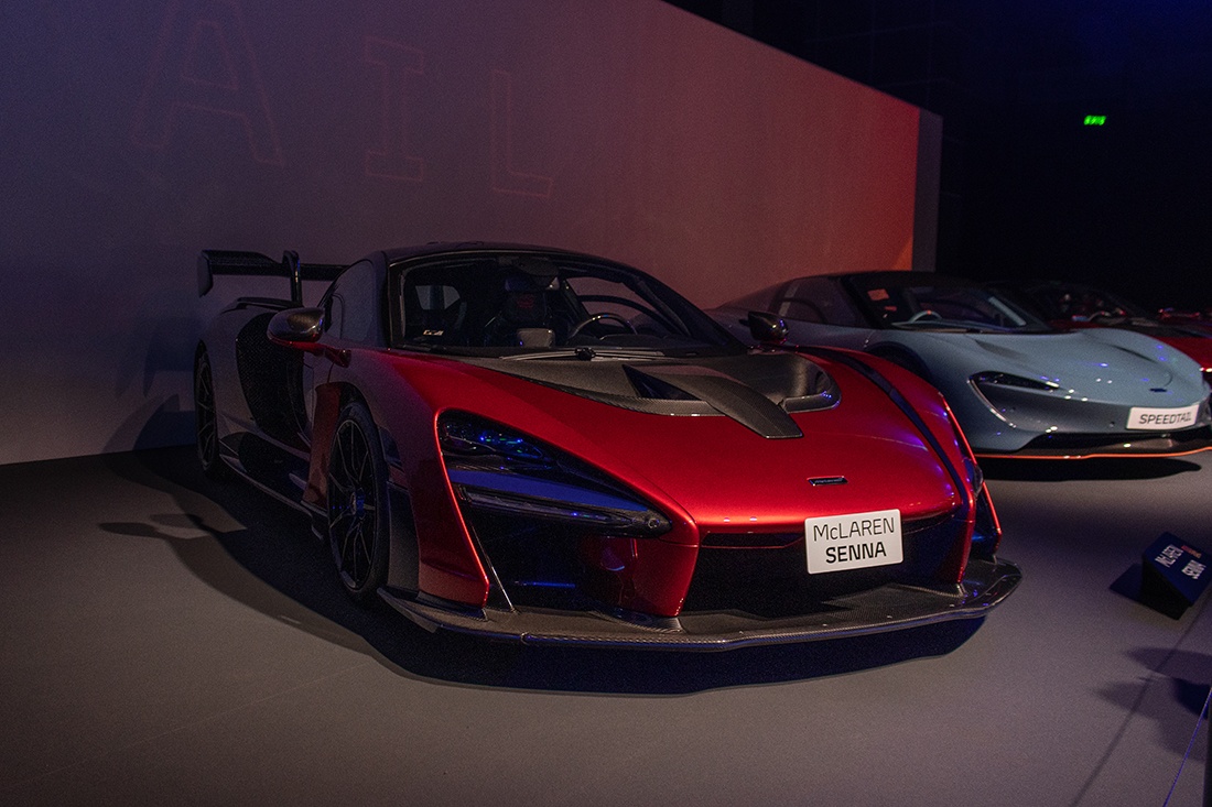 mclaren,  singapore,  f1,  dua xe f1,  cong thuc 1,  570s,  600lt,  620r,  650s,  675lt,  720s,  senna,  sabre,  speedtail,  elva,  artura,  slr,  mso,  lamborghini,  ferrari,  sieu xe anh 4