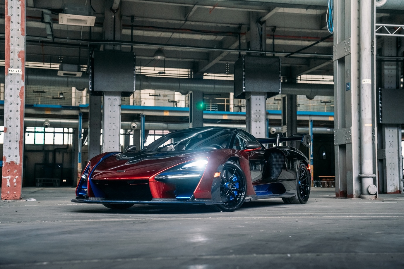 mclaren,  singapore,  f1,  dua xe f1,  cong thuc 1,  570s,  600lt,  620r,  650s,  675lt,  720s,  senna,  sabre,  speedtail,  elva,  artura,  slr,  mso,  lamborghini,  ferrari,  sieu xe anh 5