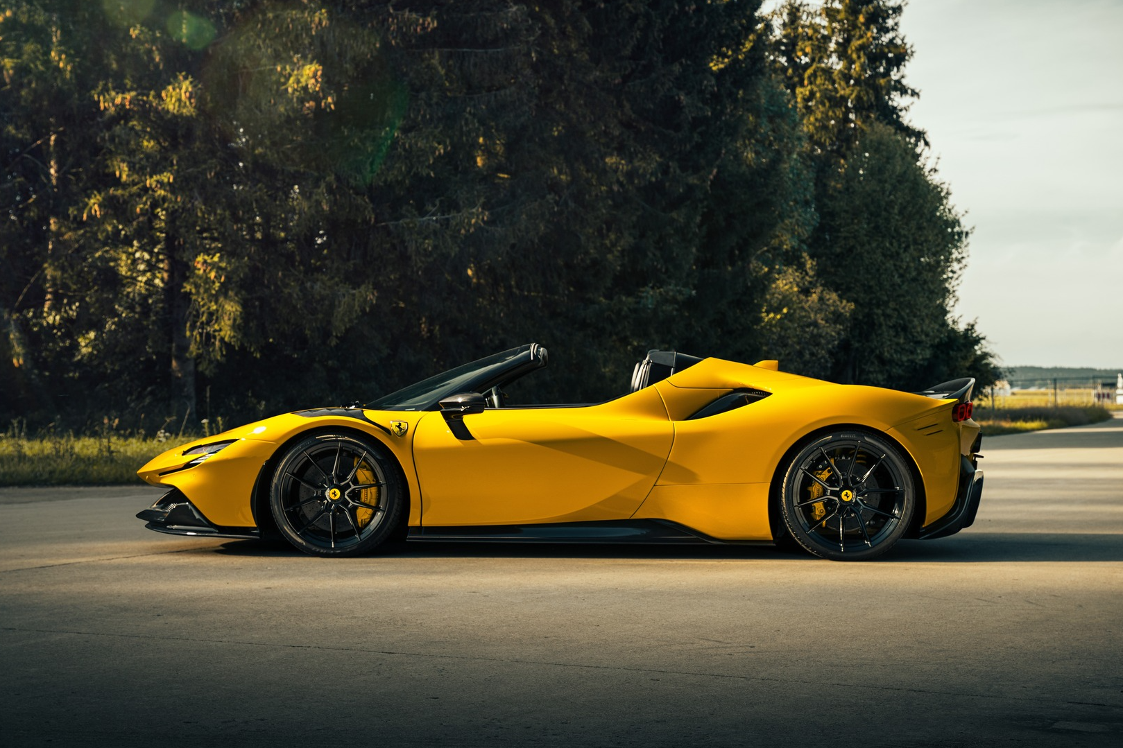 ferrari,  sf90,  sf90 stradale,  sf90 spider,  novitec,  xe do,  sieu xe,  sf90 novitec,  sf90 spider novitec,  sf90 stradale novitec,  lamborghini,  mclaren,  pagani,  koenigsegg,  aston martin,  bugatti,  hybrid anh 10