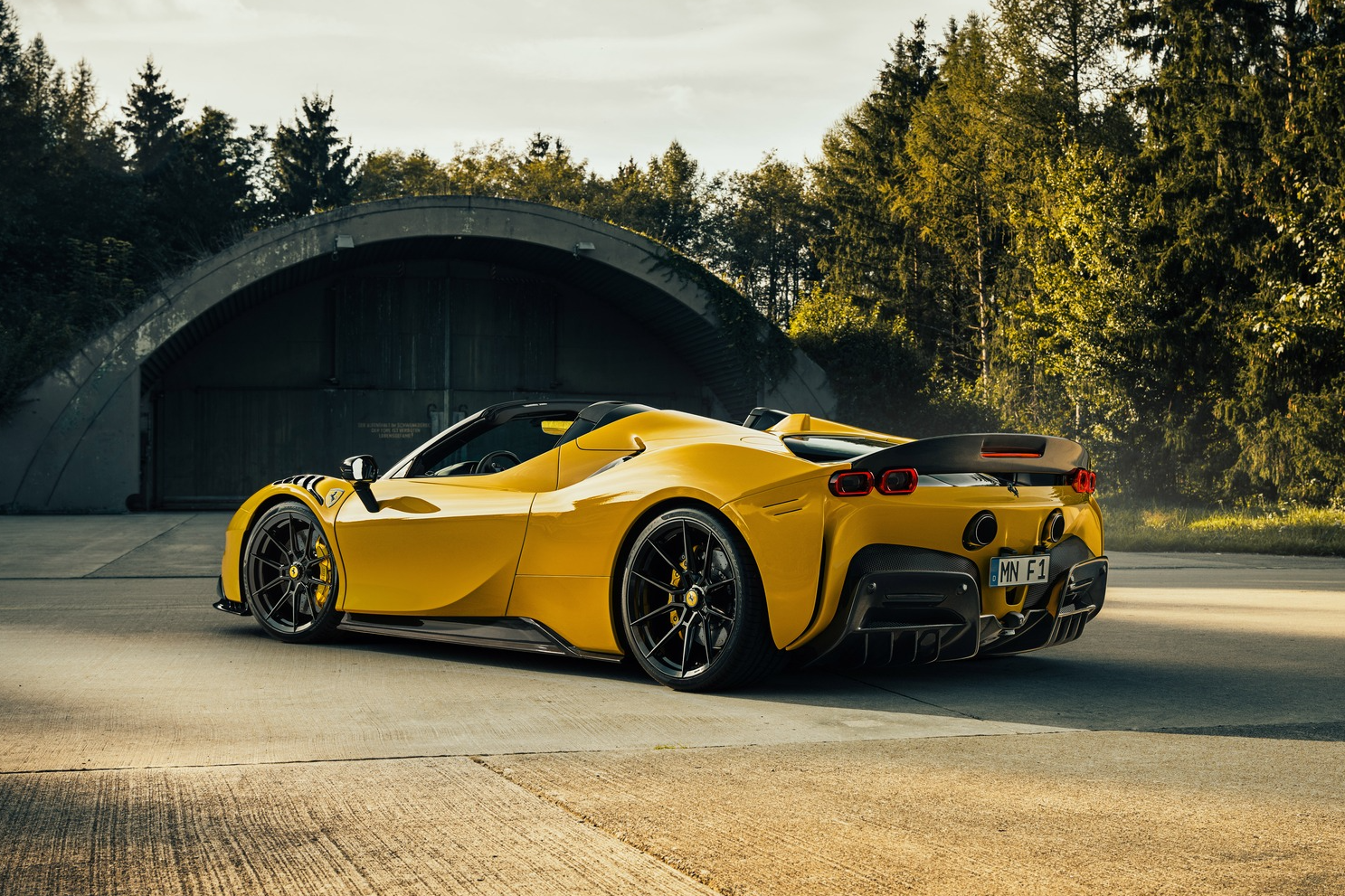 ferrari,  sf90,  sf90 stradale,  sf90 spider,  novitec,  xe do,  sieu xe,  sf90 novitec,  sf90 spider novitec,  sf90 stradale novitec,  lamborghini,  mclaren,  pagani,  koenigsegg,  aston martin,  bugatti,  hybrid anh 11