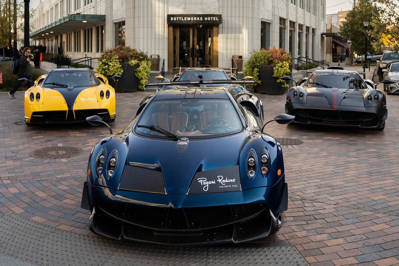 pagani,  huayra,  zonda,  utopia,  huayra bc,  huayra roadster,  huayra roadster bc,  zonda f,  zonda r,  zonda revolucion,  huayra r,  sieu xe,  lamborghini,  ferrari,  mclaren,  koenigsegg,  bugatti,  pagani raduno,  pagani raduno,  tempesta,  pacchetto tempesta anh 3