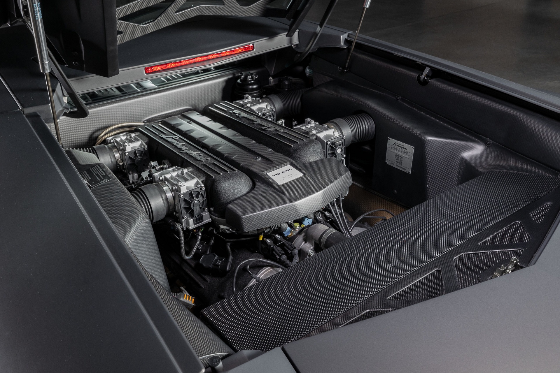 lamborghini,  reventon,  murcielago,  aventador,  urus,  huracan,  gallardo,  siêu xe,  bản giới hạn,  đấu giá,  lamborghini revernton,  f22,  rm sotheby,  sotheby,  ferrari,  mclaren,  bugatti,  koenigsegg,  pagani ảnh 12 lamborghini,  reventon,  murcielago,  aventador,  urus,  huracan,  gallardo,  sieu xe,  ban gioi han,  dau gia,  lamborghini revernton,  f22,  rm sotheby,  sotheby,  ferrari,  mclaren,  bugatti,  koenigsegg,  pagani anh 12