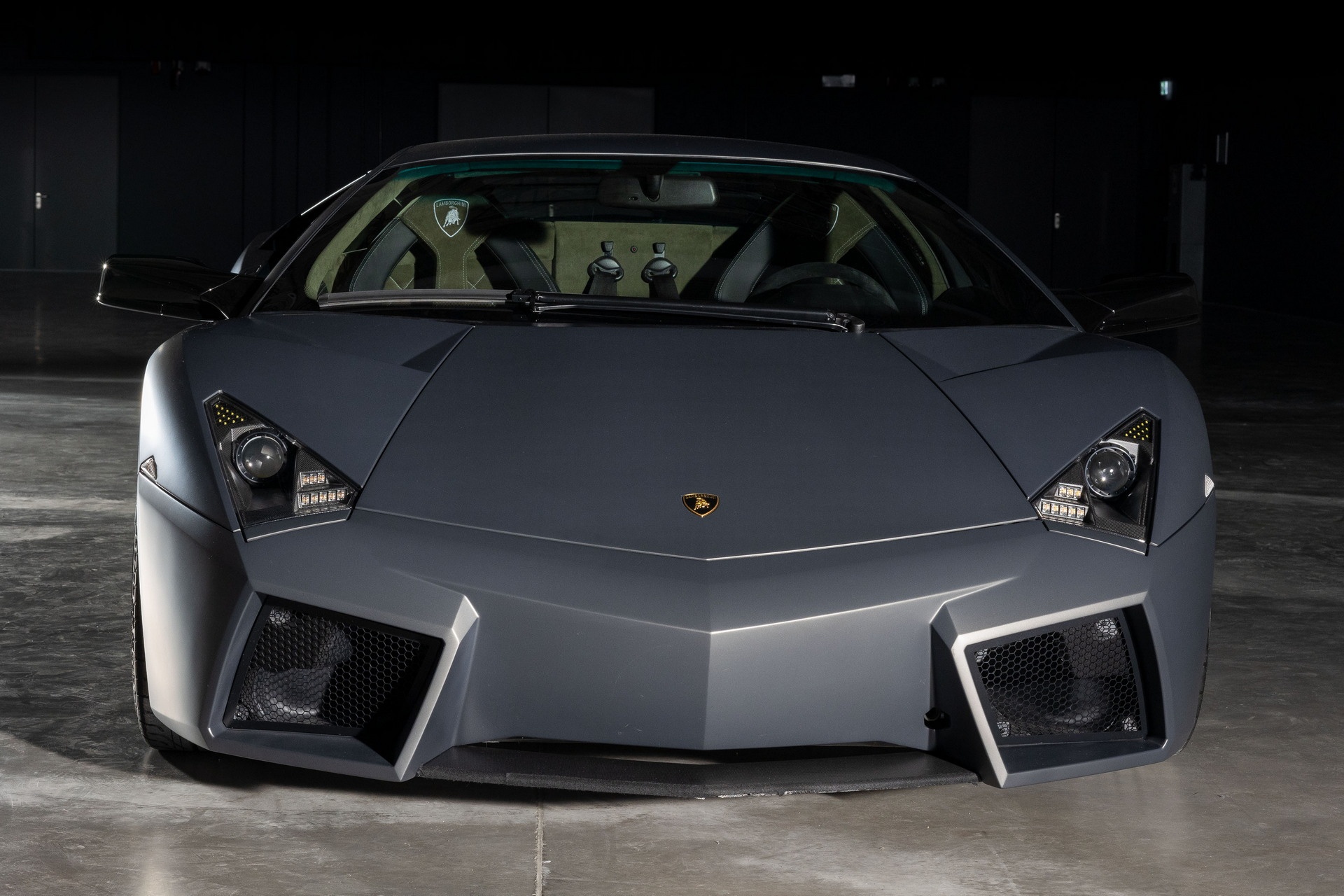 lamborghini,  reventon,  murcielago,  aventador,  urus,  huracan,  gallardo,  siêu xe,  bản giới hạn,  đấu giá,  lamborghini revernton,  f22,  rm sotheby,  sotheby,  ferrari,  mclaren,  bugatti,  koenigsegg,  pagani ảnh 3 lamborghini,  reventon,  murcielago,  aventador,  urus,  huracan,  gallardo,  sieu xe,  ban gioi han,  dau gia,  lamborghini revernton,  f22,  rm sotheby,  sotheby,  ferrari,  mclaren,  bugatti,  koenigsegg,  pagani anh 3