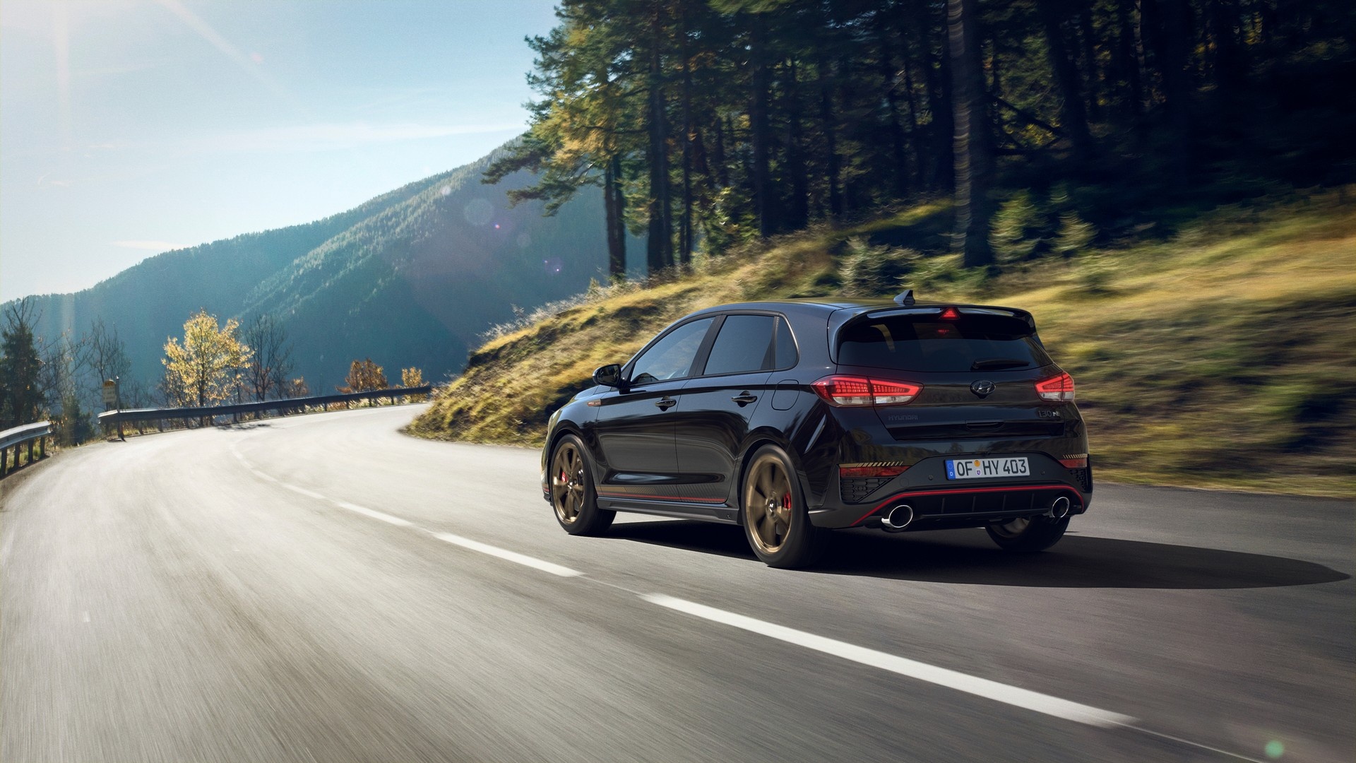 hyundai,  hyundai n,  i30,  hyundai i30,  i30 n,  hyundai i30 n,  i30 N Limited Edition,  phien ban dac biet,  gioi han,  hieu suat cao,  hatchback,  i30 N Drive-N anh 2