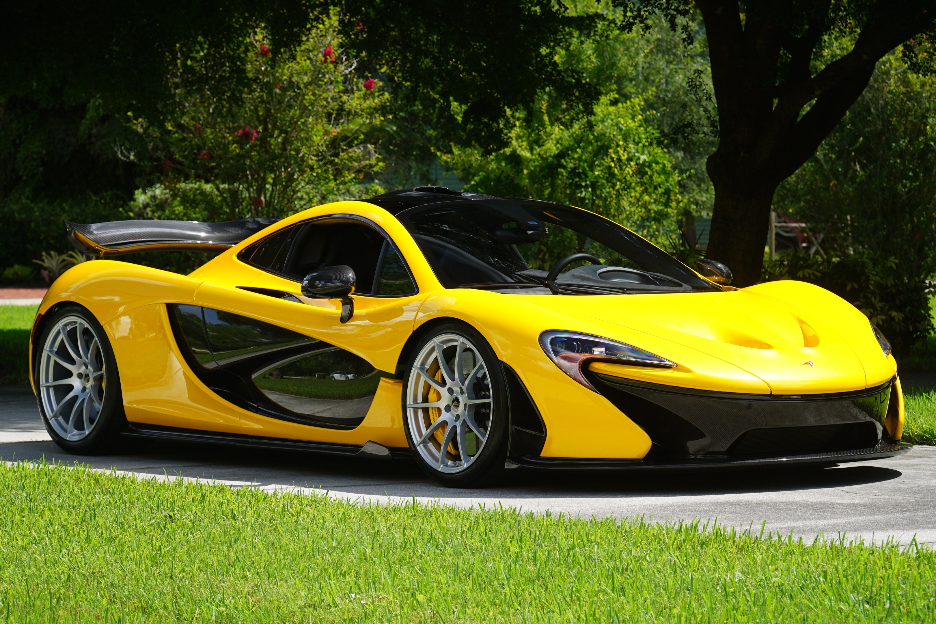 mclaren,  mclaren p1,  p1,  artura,  mclaren artura,  720s,  mclaren 720s,  laferrari,  ferrari,  porsche,  porsche 918 spyder,  918 spyder,  ferrari laferrari,  sieu bao,  thien tai,  lut,  lu lut,  dau gia,  bao ian anh 10