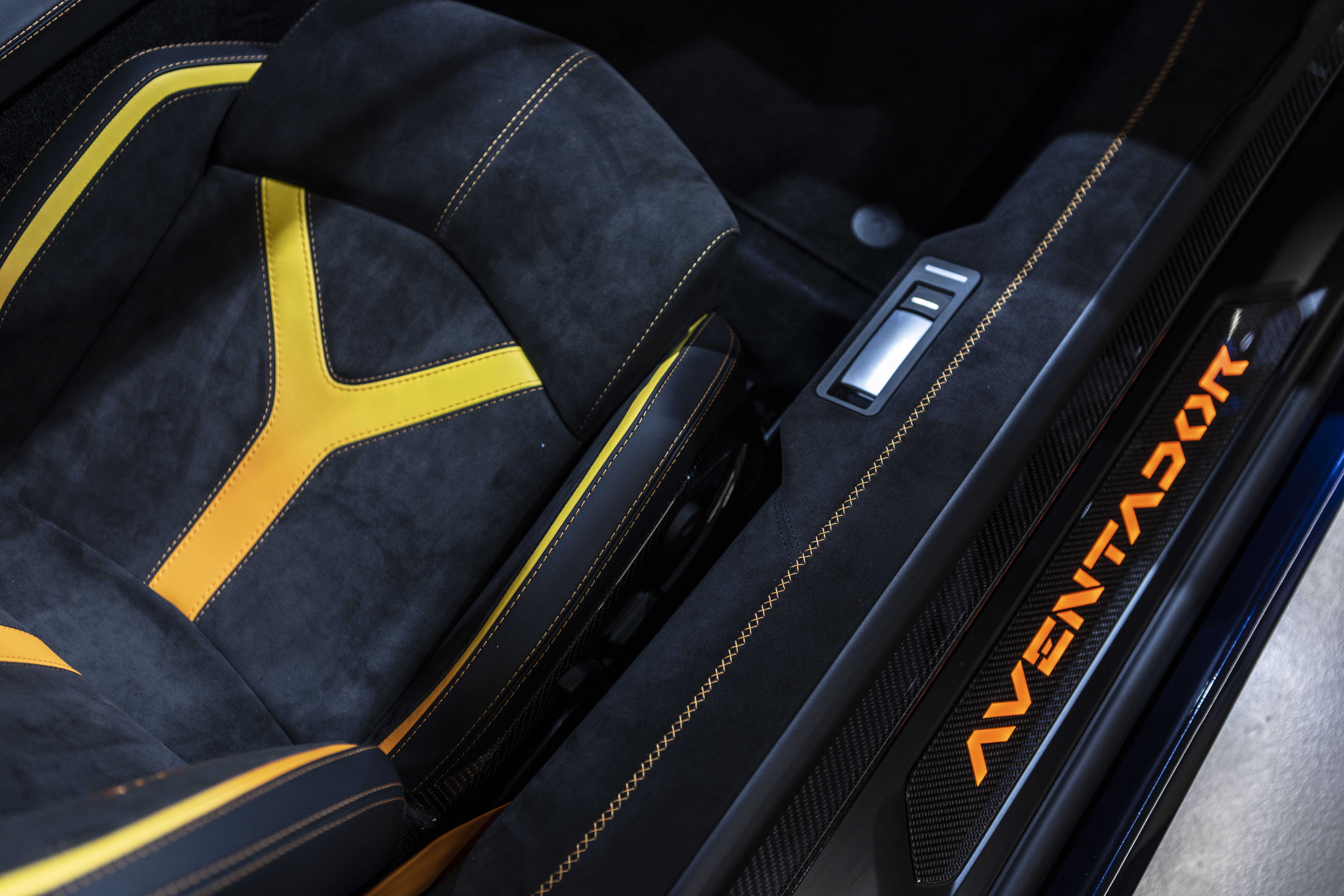 lamborghini,  aventador,  ultimae,  aventador ultimae,  lamborghini aventador,  huracan,  murcielago,  gallardo,  sieu xe,  ferrari,  mclaren,  pagani,  koenigsegg,  svj,  aventador svj,  nft anh 3