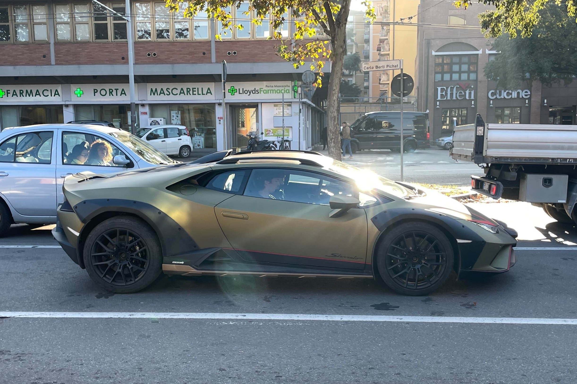 lamborghini,  huracan,  sterrato,  huracan sterrato,  lamborghini huracan sterrato,  porsche,  911,  dakar,  porsche 911,  porsche 911 dakar,  911 dakar,  siêu xe,  xe thể thao,  xe địa hình,  địa hình,  off-road ảnh 2 lamborghini,  huracan,  sterrato,  huracan sterrato,  lamborghini huracan sterrato,  porsche,  911,  dakar,  porsche 911,  porsche 911 dakar,  911 dakar,  sieu xe,  xe the thao,  xe dia hinh,  dia hinh,  off-road anh 2