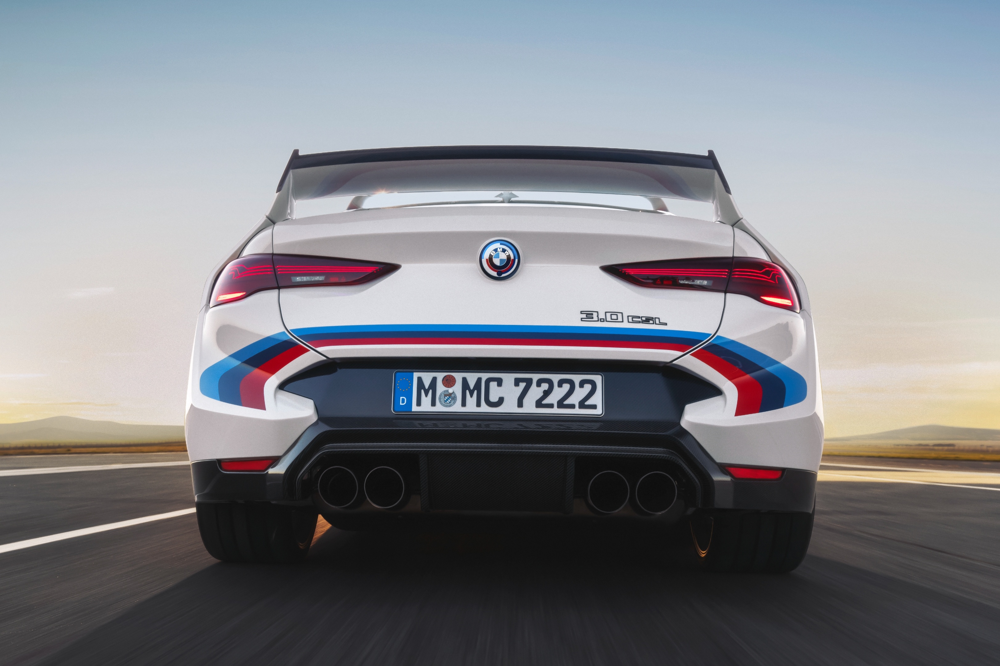 bmw,  m4,  m3,  3.0 csl,  bmw 3.0 csl,  gioi han,  sieu xe,  xe the thao,  hieu suat cao,  dtm,  bmw m,  3.0 CSL Hommage,  batmobile,  European Touring Car Championship,  Le Mans,  mercedes,  audi,  3.0 CSL Hommage anh 19