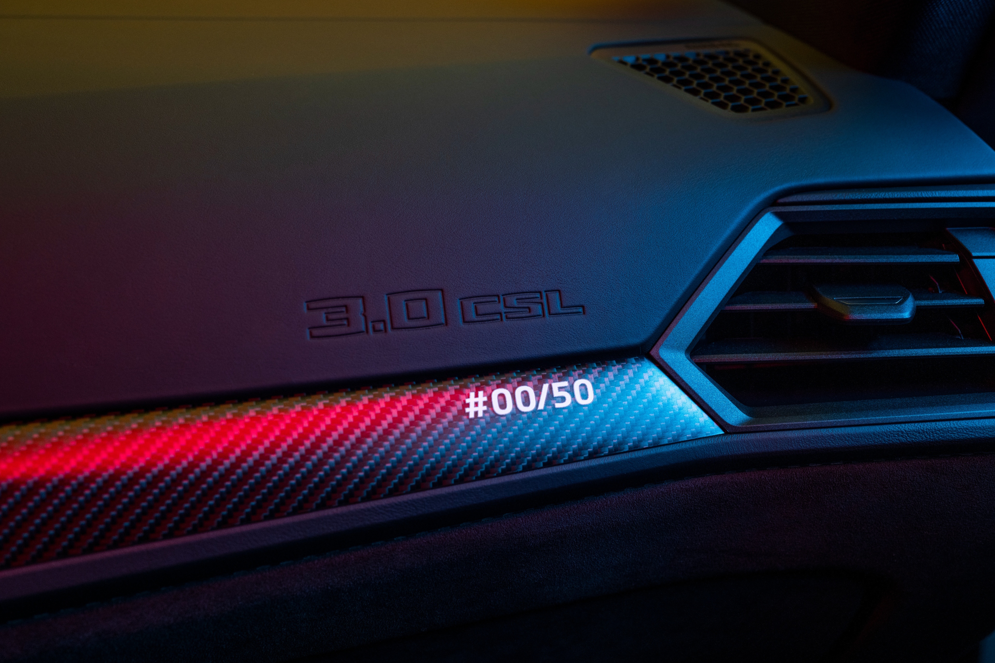 bmw,  m4,  m3,  3.0 csl,  bmw 3.0 csl,  gioi han,  sieu xe,  xe the thao,  hieu suat cao,  dtm,  bmw m,  3.0 CSL Hommage,  batmobile,  European Touring Car Championship,  Le Mans,  mercedes,  audi,  3.0 CSL Hommage anh 20