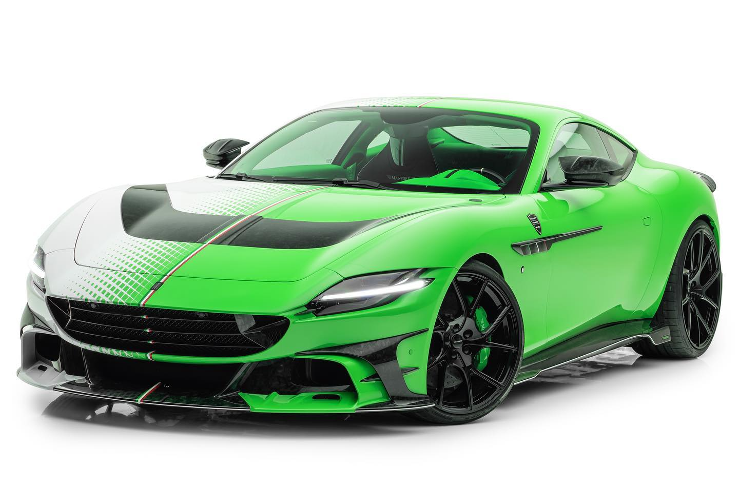 Can canh Ferrari Roma Mansory Tempesta Verde doc nhat the gioi hinh anh