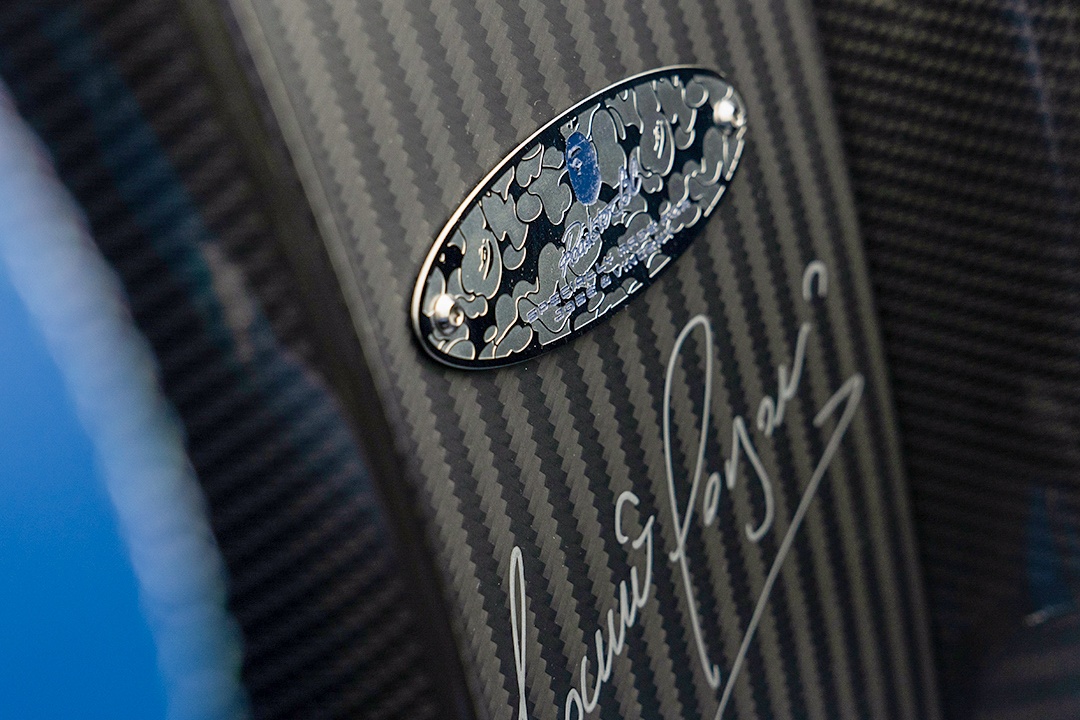 pagani,  huayra,  zonda,  huayra bc,  huayra roadster,  huayra roadster bc,  huayra bc roadster,  pagani huayra,  bape,  hypebeast,  utopia,  hypercar,  sieu xe,  bugatti,  koenigsegg,  lamborghini,  ferrari,  mclaren,  pagani bape,  huayra bape,  huayra bc bape,  paris motor show,  benny caiola,  horacio pagani anh 9