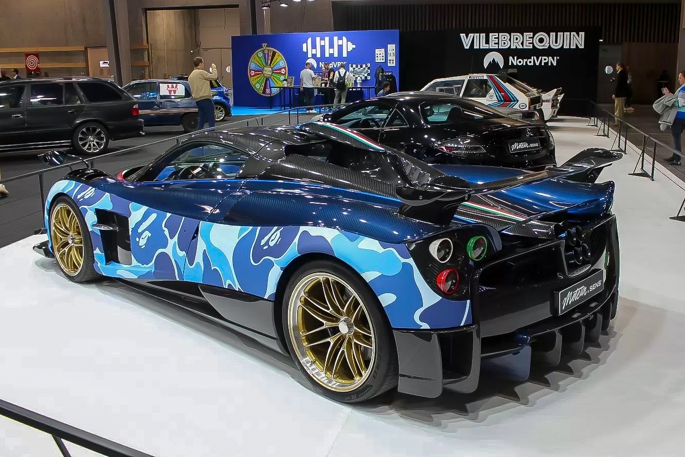 pagani,  huayra,  zonda,  huayra bc,  huayra roadster,  huayra roadster bc,  huayra bc roadster,  pagani huayra,  bape,  hypebeast,  utopia,  hypercar,  sieu xe,  bugatti,  koenigsegg,  lamborghini,  ferrari,  mclaren,  pagani bape,  huayra bape,  huayra bc bape,  paris motor show,  benny caiola,  horacio pagani anh 2