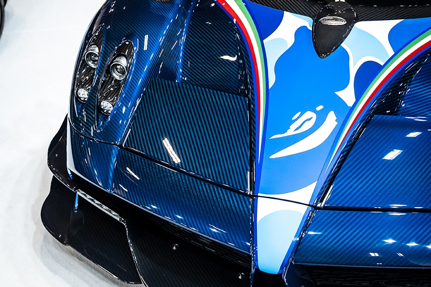 pagani,  huayra,  zonda,  huayra bc,  huayra roadster,  huayra roadster bc,  huayra bc roadster,  pagani huayra,  bape,  hypebeast,  utopia,  hypercar,  sieu xe,  bugatti,  koenigsegg,  lamborghini,  ferrari,  mclaren,  pagani bape,  huayra bape,  huayra bc bape,  paris motor show,  benny caiola,  horacio pagani anh 5