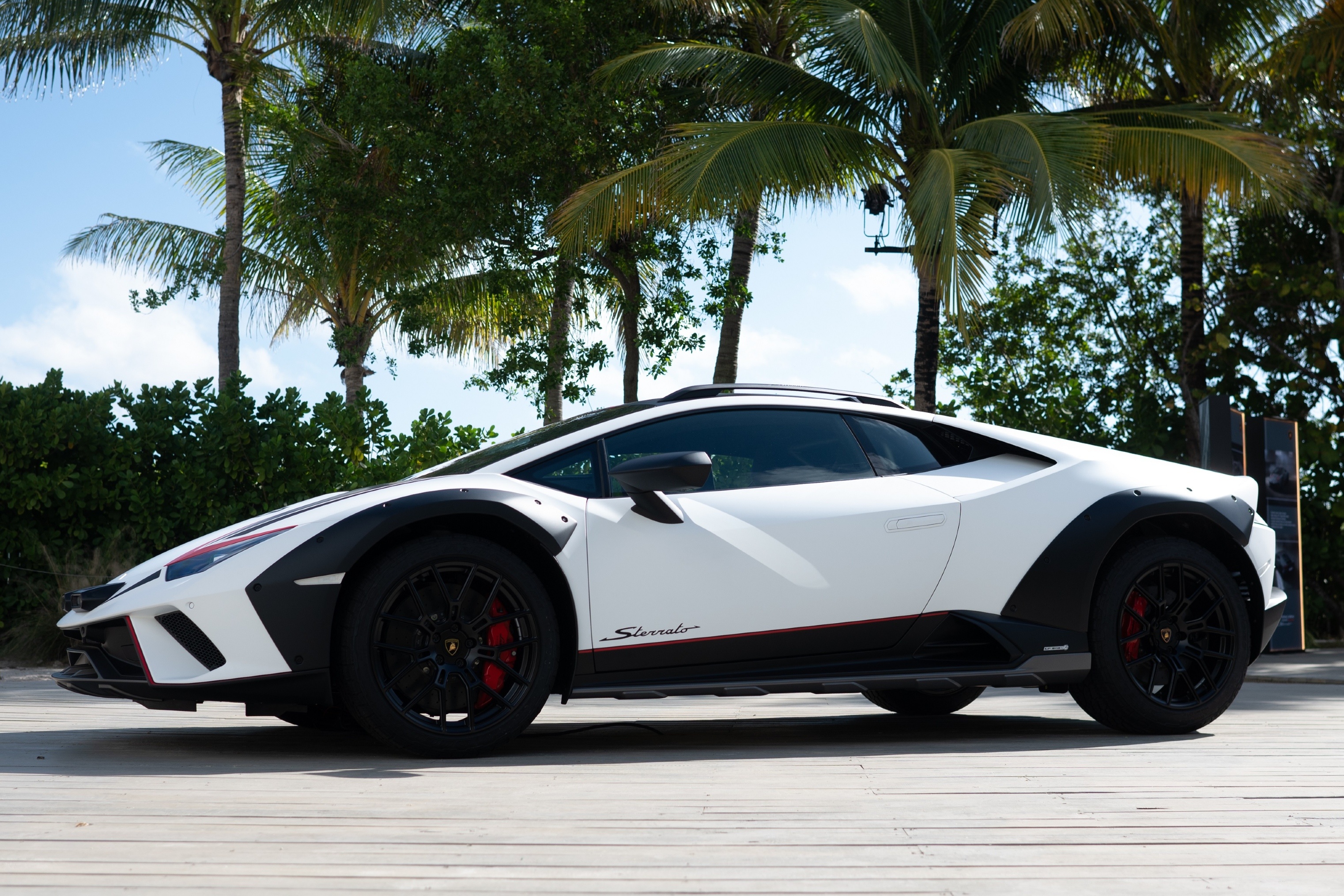 lamborghini,  huracan,  aventador,  sterrato,  huracan sterrato,  lamborghini huracan,  lamborghini huracan sterrato,  porsche,  911,  dakar,  porsche 911,  porsche 911 dakar,  911 dakar,  xe địa hình,  địa hình,  siêu xe,  xe thể thao,  hiệu năng cao,  ferrari,  mclaren,  bugatti,  pagani,  koenigsegg,  rally,  Art Basel,  Verde Gea,  Bianco Phanes ảnh 15 lamborghini,  huracan,  aventador,  sterrato,  huracan sterrato,  lamborghini huracan,  lamborghini huracan sterrato,  porsche,  911,  dakar,  porsche 911,  porsche 911 dakar,  911 dakar,  xe dia hinh,  dia hinh,  sieu xe,  xe the thao,  hieu nang cao,  ferrari,  mclaren,  bugatti,  pagani,  koenigsegg,  rally,  Art Basel,  Verde Gea,  Bianco Phanes anh 15