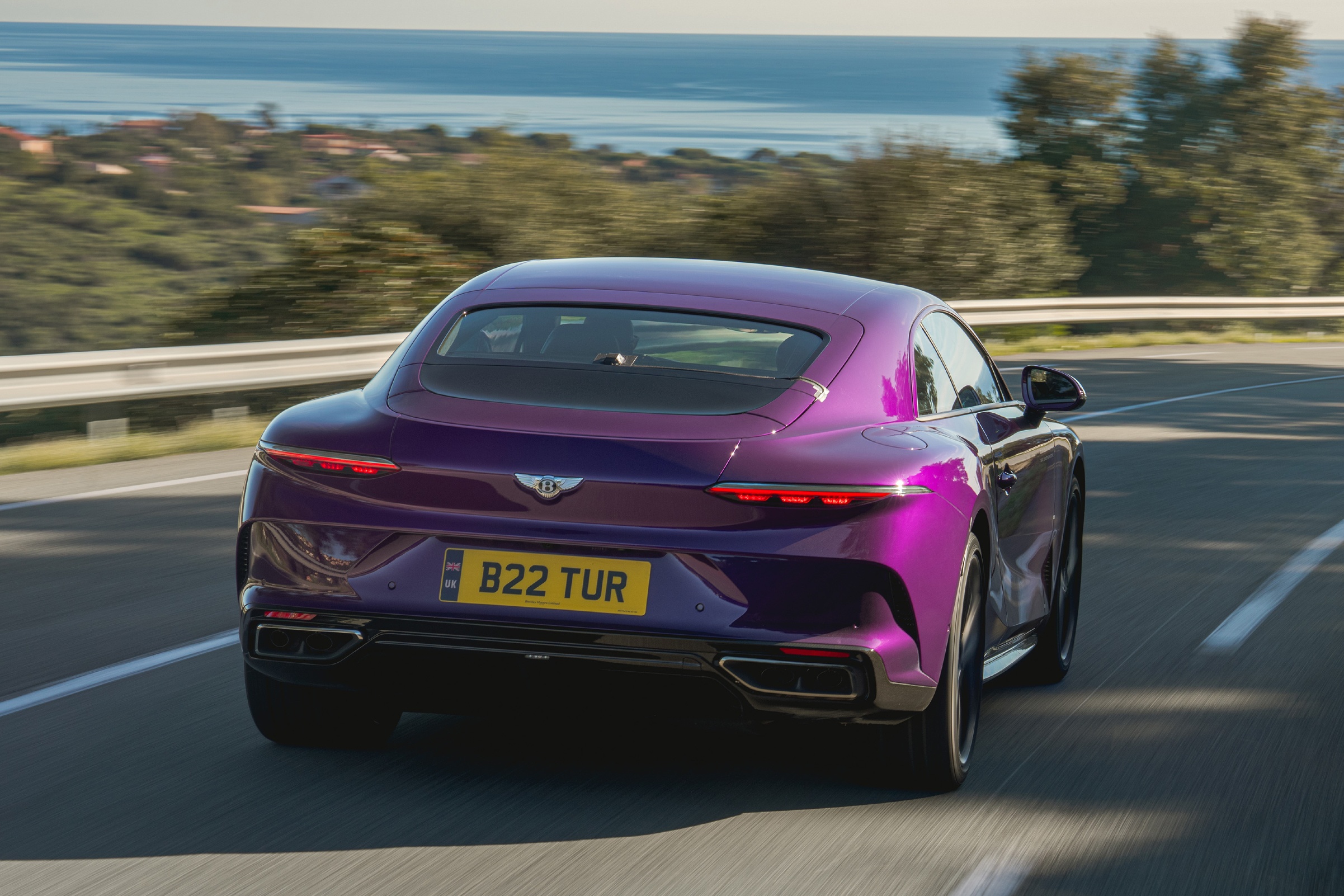 koenigsegg,  cc850,  bugatti,  chiron,  w16 mistral,  pagani,  utopia,  ferrari,  purosangue,  lamborghini,  huracan sterrato,  porsche,  911 dakar,  rolls-royce,  spectre,  cadillac,  celestiq,  bentley,  mulliner,  batur,  mercedes-amg,  amg one,  bmw,  i7,  ford,  mustang,  Maserati,  GranTurismo,  aston martin,  dbr22,  Toyota,  Crown,  honda,  civic type r anh 19