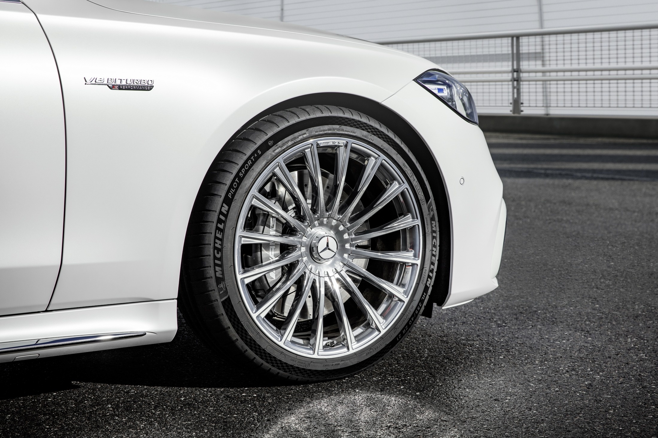 mercedes,  amg,  s63,  s 63,  s 63 e performance,  e performance,  s63 e performance,  amg s63,  s63 amg,  mercedes-amg,  mercedes-benz,  benz,  sedan,  hiệu suất cao,  siêu xe,  c63,  c 63,  c63 e performance,  xe điện,  hybrid,  s65,  s 65,  s65 final edition ảnh 6 mercedes,  amg,  s63,  s 63,  s 63 e performance,  e performance,  s63 e performance,  amg s63,  s63 amg,  mercedes-amg,  mercedes-benz,  benz,  sedan,  hieu suat cao,  sieu xe,  c63,  c 63,  c63 e performance,  xe dien,  hybrid,  s65,  s 65,  s65 final edition anh 6