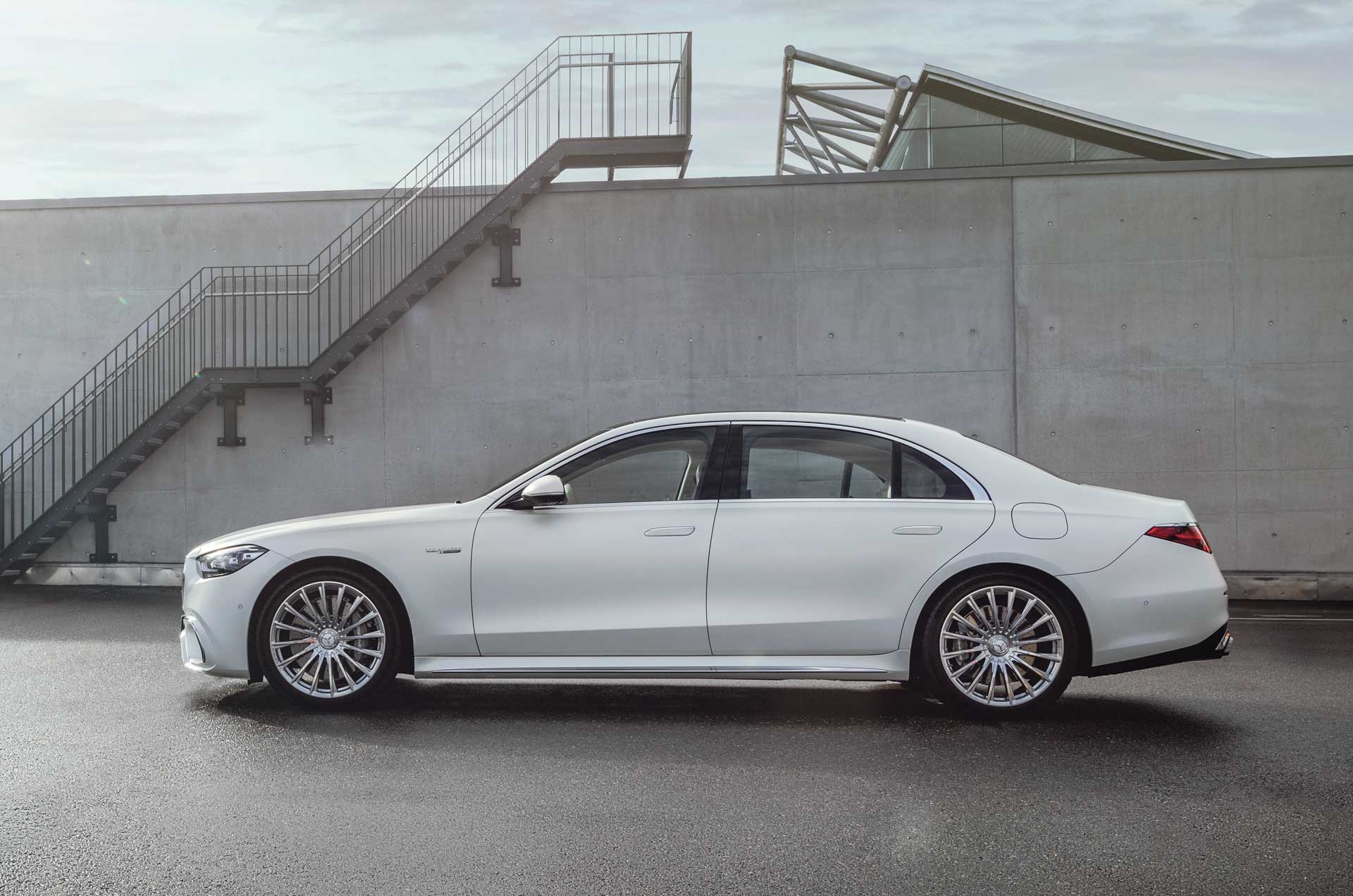 mercedes,  amg,  s63,  s 63,  s 63 e performance,  e performance,  s63 e performance,  amg s63,  s63 amg,  mercedes-amg,  mercedes-benz,  benz,  sedan,  hiệu suất cao,  siêu xe,  c63,  c 63,  c63 e performance,  xe điện,  hybrid,  s65,  s 65,  s65 final edition ảnh 18 mercedes,  amg,  s63,  s 63,  s 63 e performance,  e performance,  s63 e performance,  amg s63,  s63 amg,  mercedes-amg,  mercedes-benz,  benz,  sedan,  hieu suat cao,  sieu xe,  c63,  c 63,  c63 e performance,  xe dien,  hybrid,  s65,  s 65,  s65 final edition anh 18