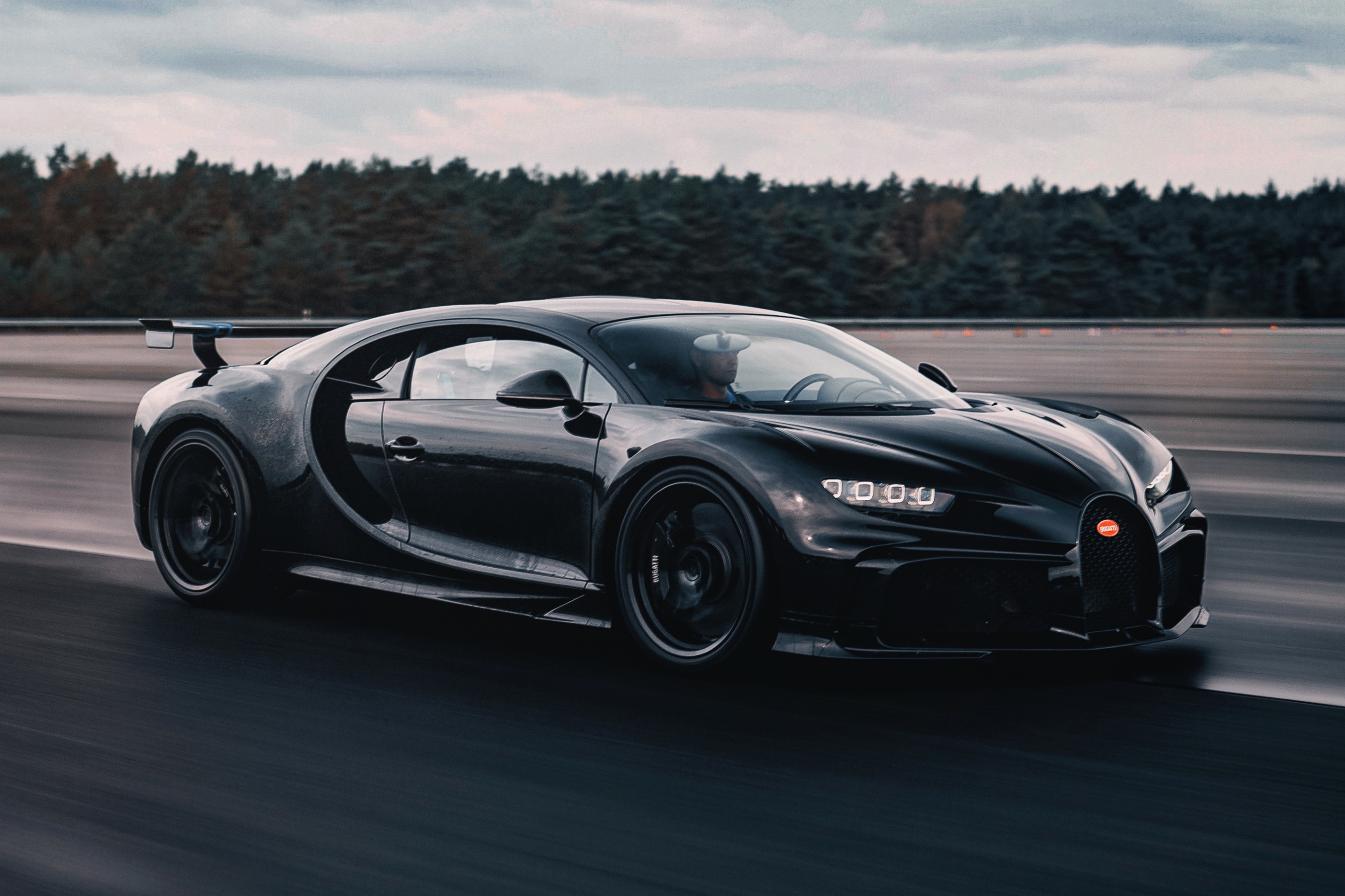 bugatti,  chiron,  veyron,  pur sport,  chiron pur sport,  bugatti chiron,  bugatti veyron,  bugatti chiron pur sport,  divo,  super sport,  chiron super sport,  300+,  la voiture noire,  w16 mistral,  centodieci,  koenigsegg,  pagani,  lamborghini,  ferrari,  mclaren anh 1