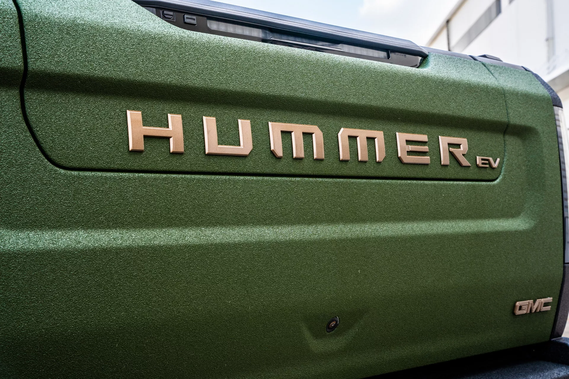 gmc,  hummer,  hummer ev,  xe dien,  hummer ev edition 1,  South Florida Custom,  xe do,  ban tai,  pickup,  suv,  SoFlo Strikeforce anh 3