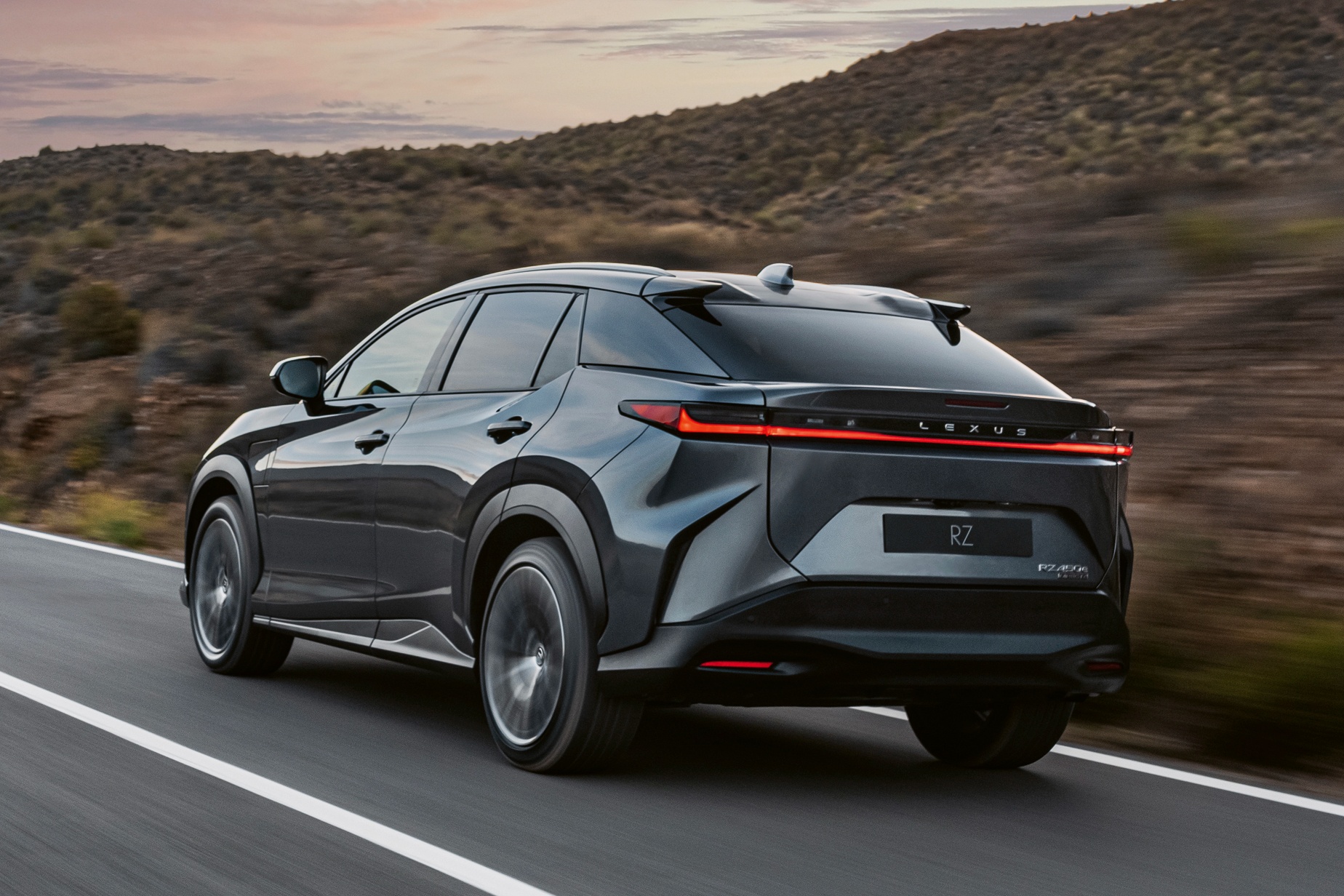 lexus,  xe sang,  f-sport,  lexus ls,  lexus es,  lexus gs,  lexus is,  lexus lc,  lexus lfa,  lexus rc,  lexus sc,  lexus gx,  lexus lx,  lexus nx,  lexus rx,  lexus ux,  lexus rz,  lexus ct,  lexus ly,  lexus sc,  lexus lf,  lexus lf-a,  mercedes,  bmw anh 22