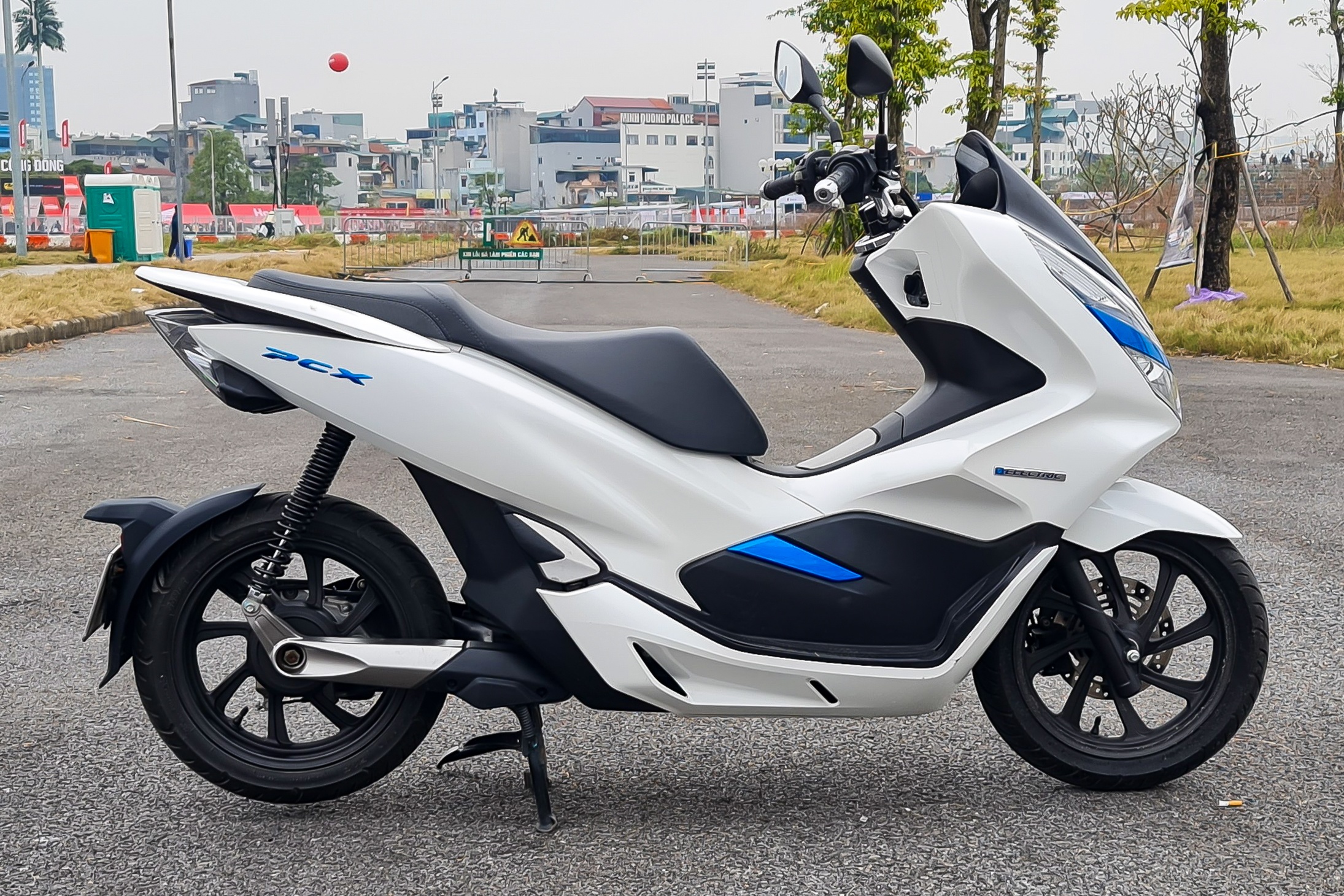 honda,  pcx,  pcx electric,  honda viet nam,  honda pcx,  honda pcx electric,  pcx 150,  pcx 160,  pcx 125,  PCX e:HEV,  yamaha,  , sh,  honda sh,  xe tay ga anh 3