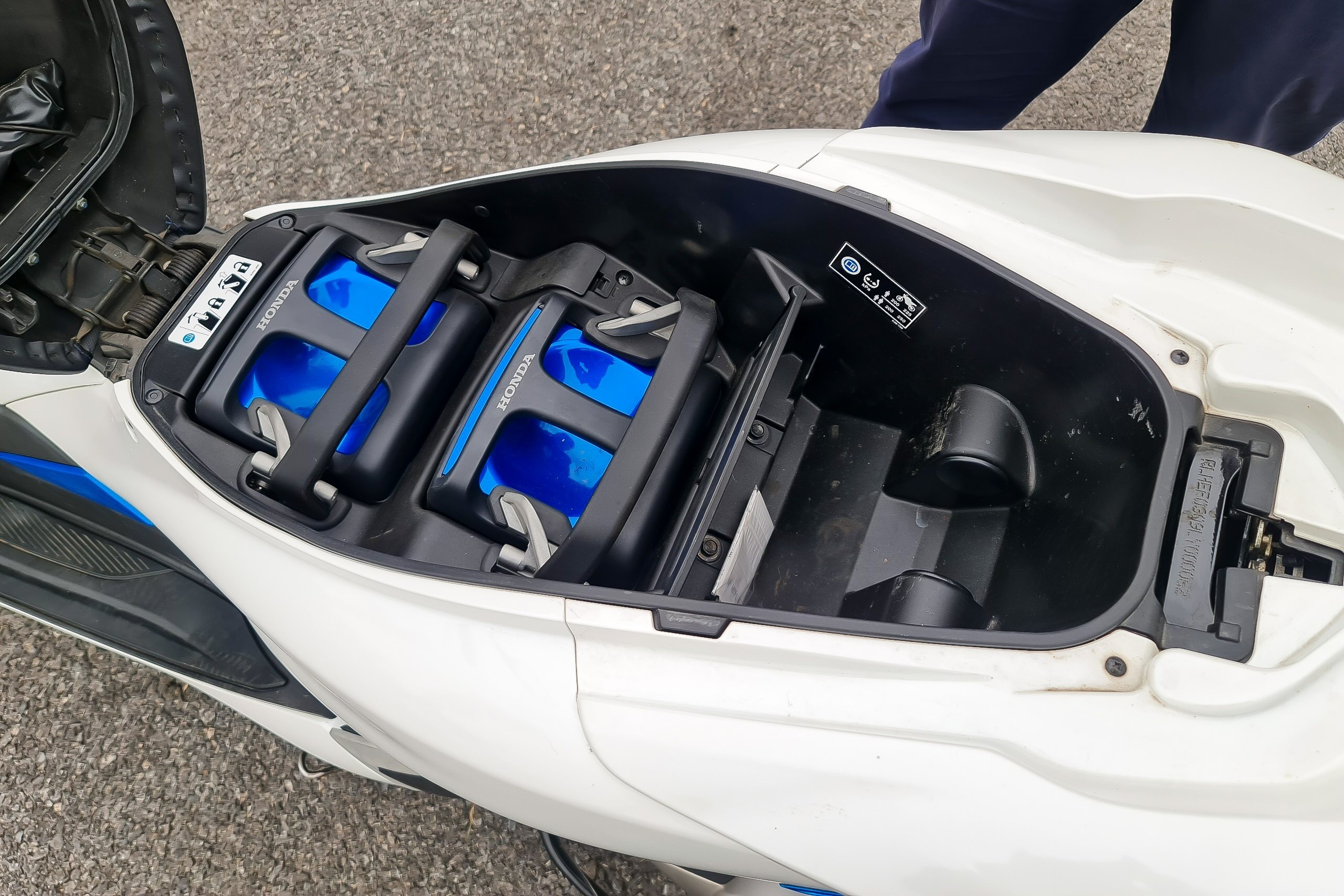 honda,  pcx,  pcx electric,  honda viet nam,  honda pcx,  honda pcx electric,  pcx 150,  pcx 160,  pcx 125,  PCX e:HEV,  yamaha,  , sh,  honda sh,  xe tay ga anh 10