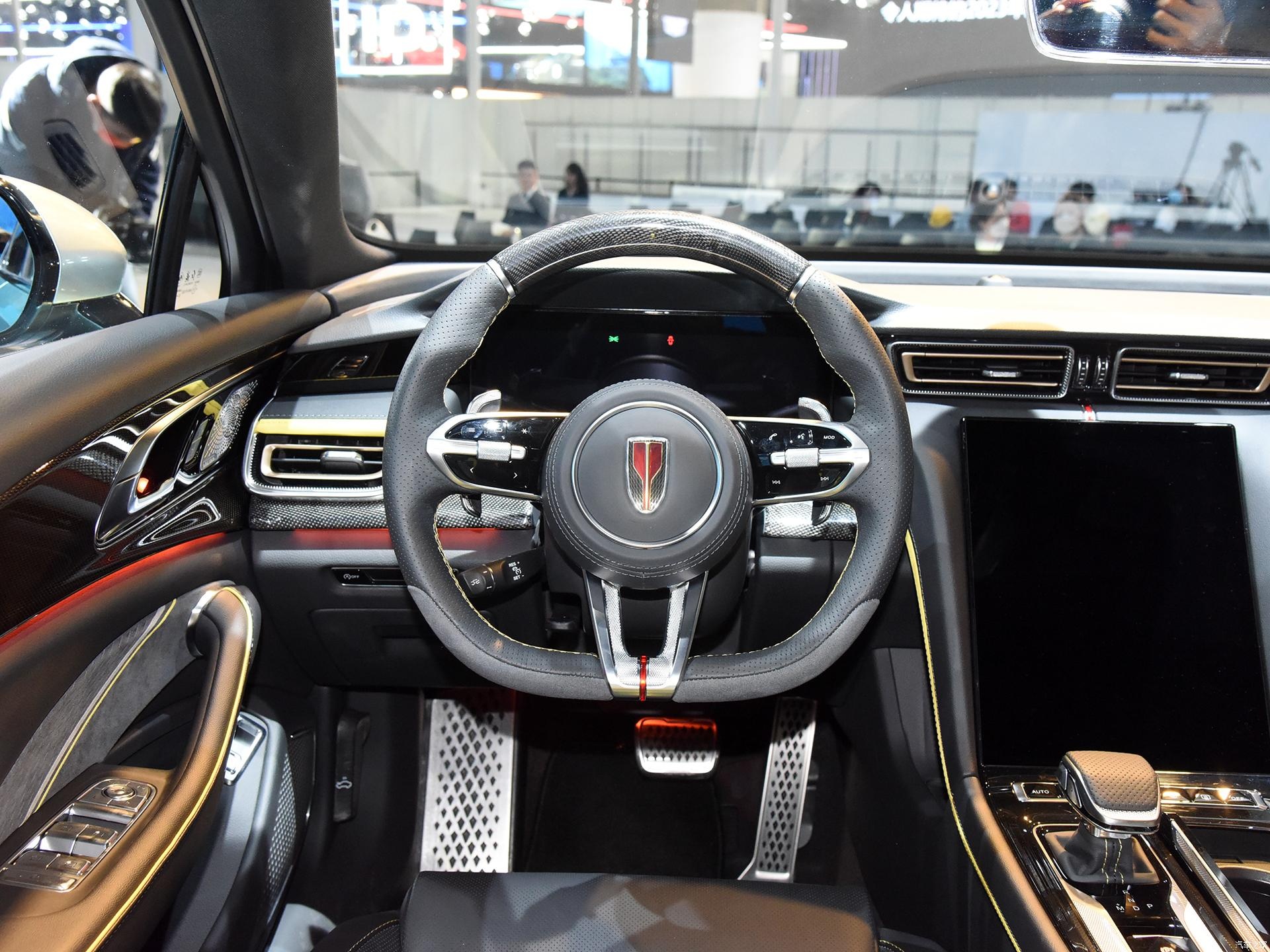 hongqi,  faw,  h6,  hongqi h6,  h5,  h7,  h9,  sedan,  hang sang,  bmw,  mercedes,  audi,  xe trung quoc,  trung quoc,  quang chau anh 18