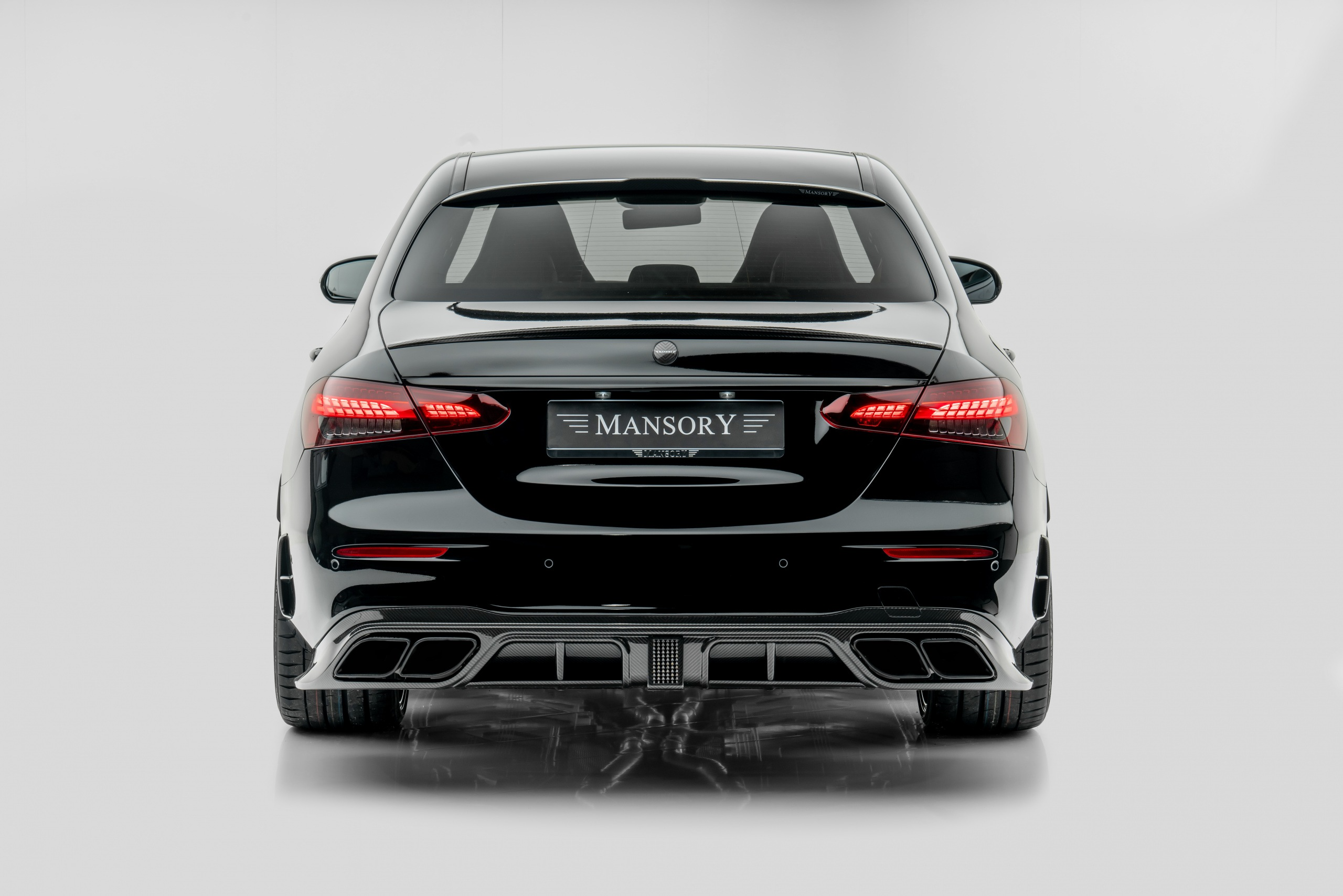 mercedes,  amg,  e63,  amg e63,  e 63,  mercedes-amg,  mercedes-amg e 63,  mercedes-amg e63,  xe do,  hieu suat cao,  sedan,  mansory anh 5