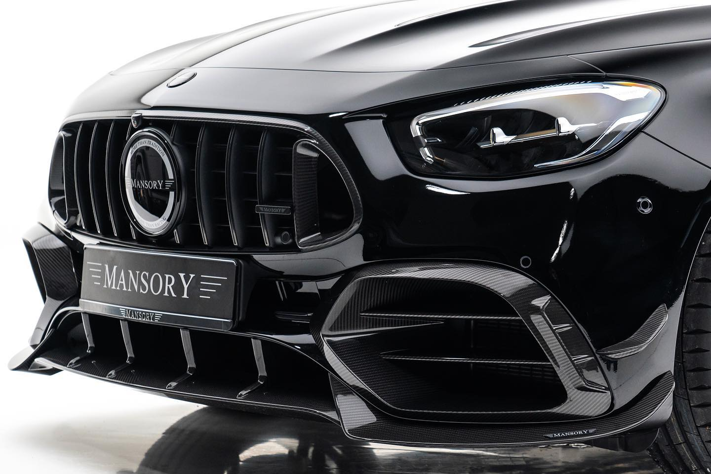 mercedes,  amg,  e63,  amg e63,  e 63,  mercedes-amg,  mercedes-amg e 63,  mercedes-amg e63,  xe do,  hieu suat cao,  sedan,  mansory anh 9