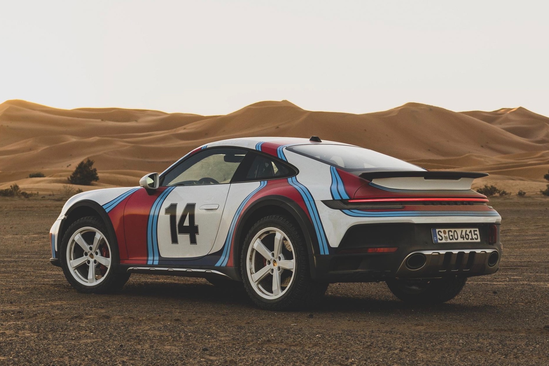 porsche,  911,  porsche 911,  911 dakar,  dakar,  porsche 911 dakar,  992,  991,  offroad,  dia hinh,  off-road,  lamborghini,  huracan,  sterrato,  huracan sterrato,  sieu xe,  ferrari,  mclaren,  aston martin anh 18