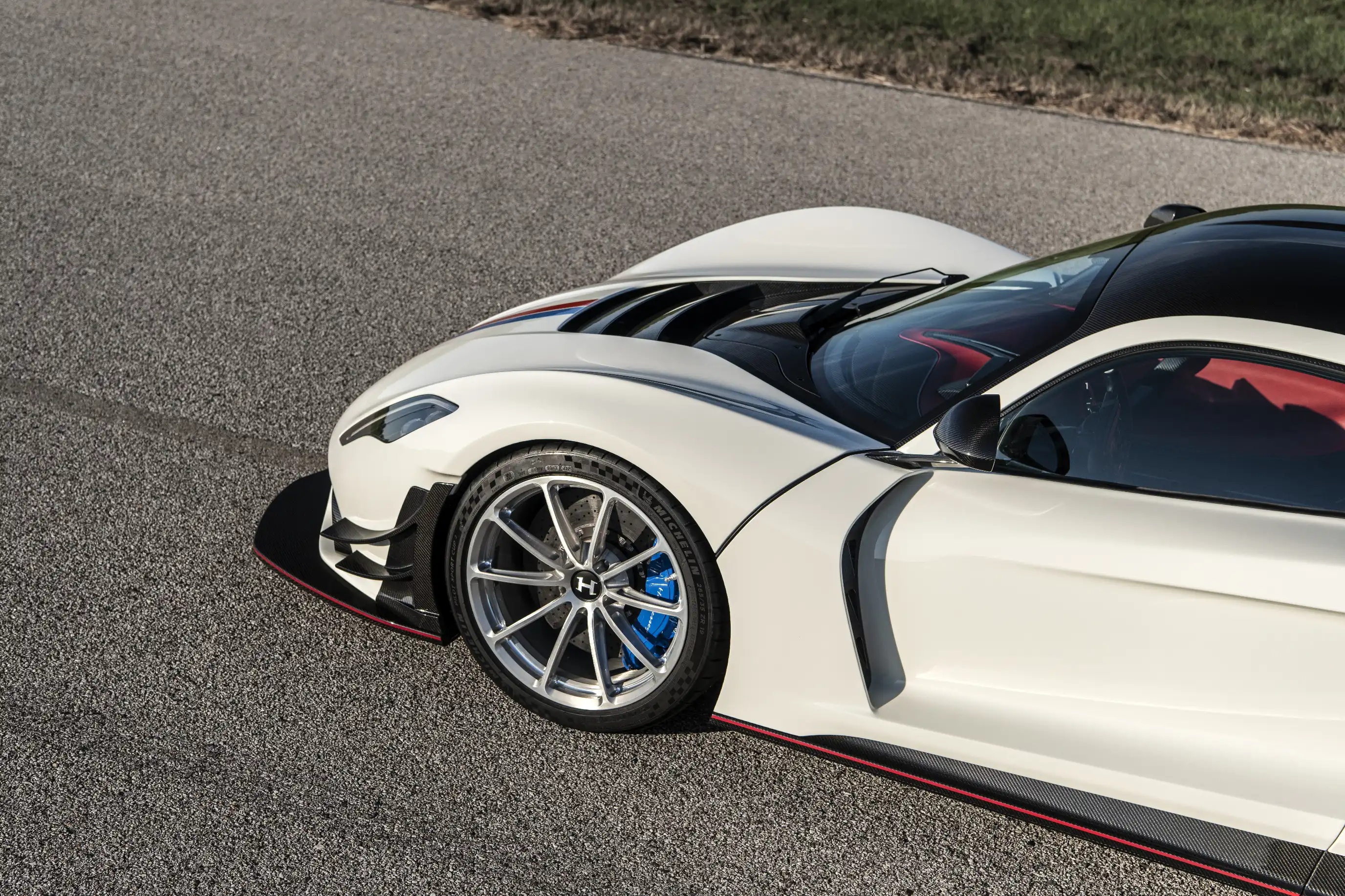 hennessey,  venom,  venom f5,  venom f5 revolution,  xe dua,  sieu xe,  venom gt,  bugatti,  koenigsegg,  pagani anh 4