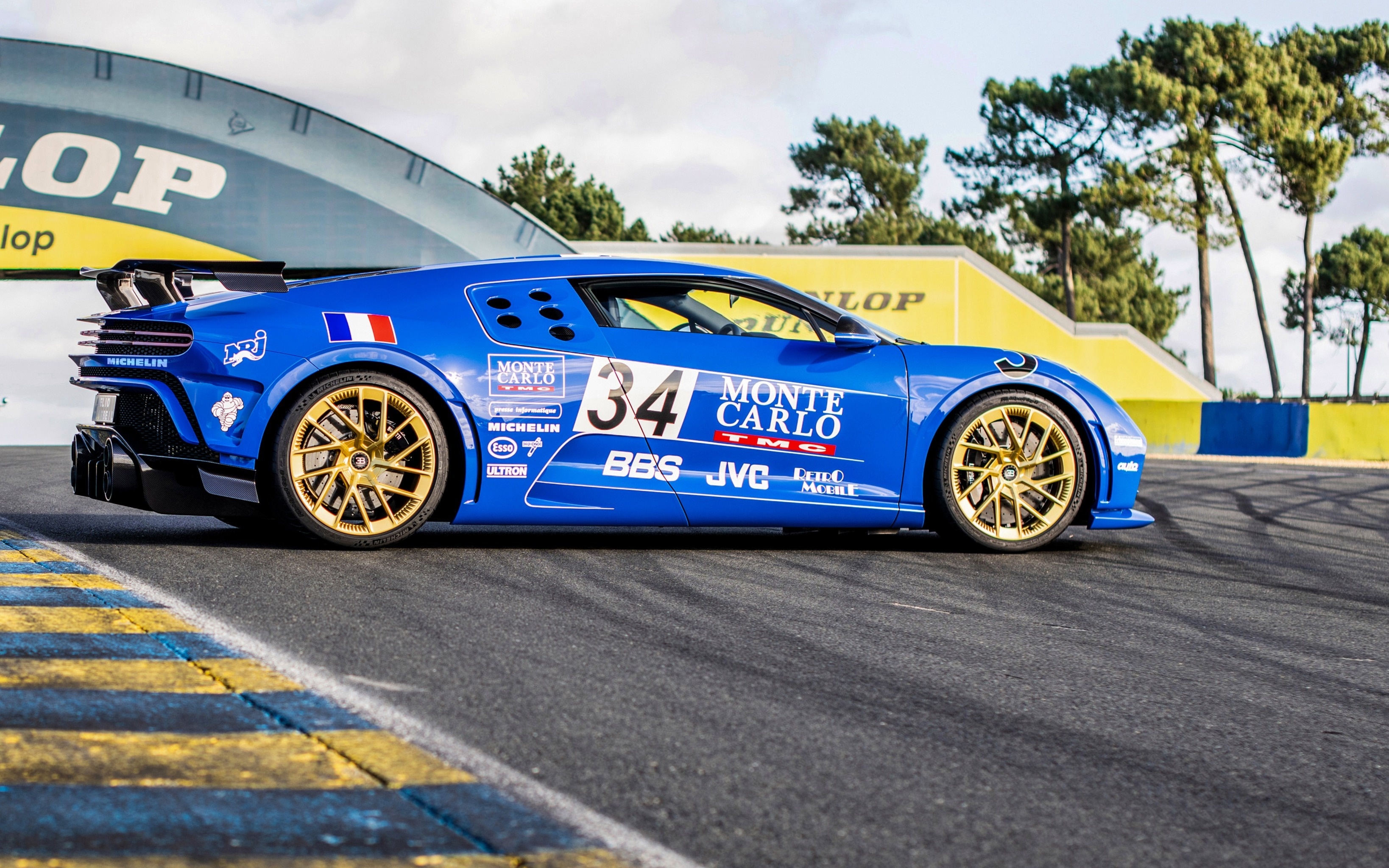 Bugatti Centodieci ban dac biet anh 10